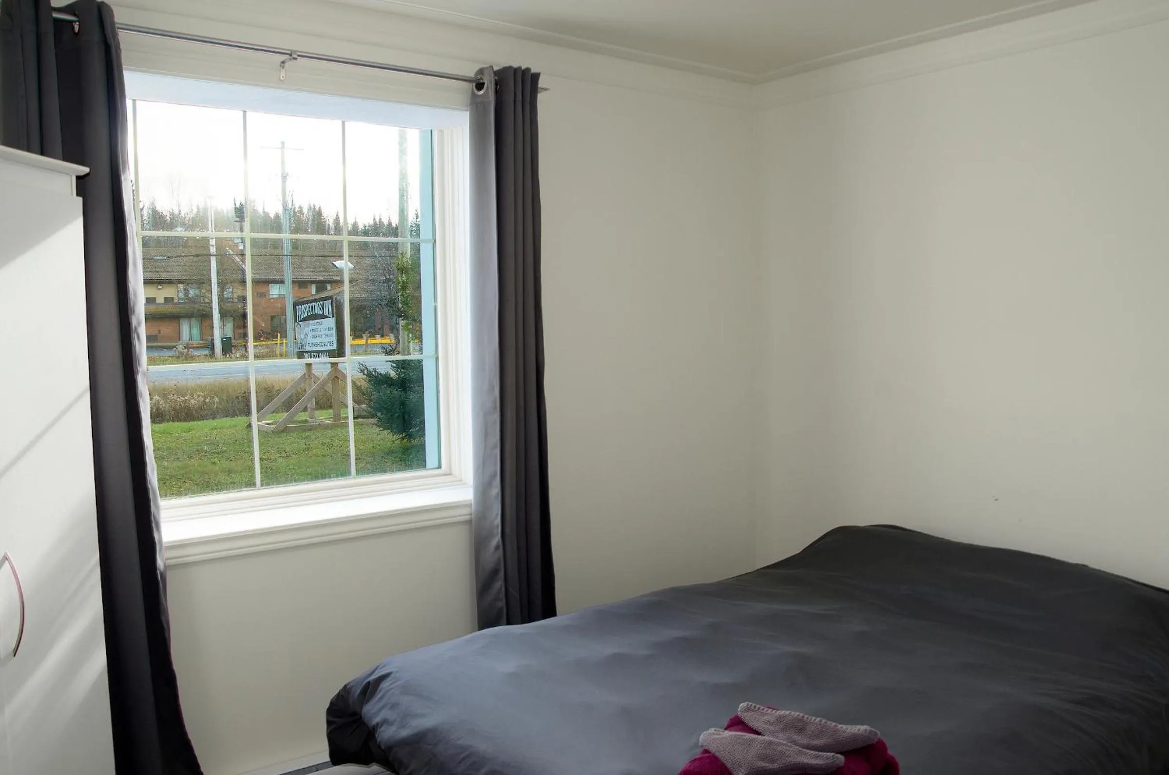 Bed in Prospectors Inn