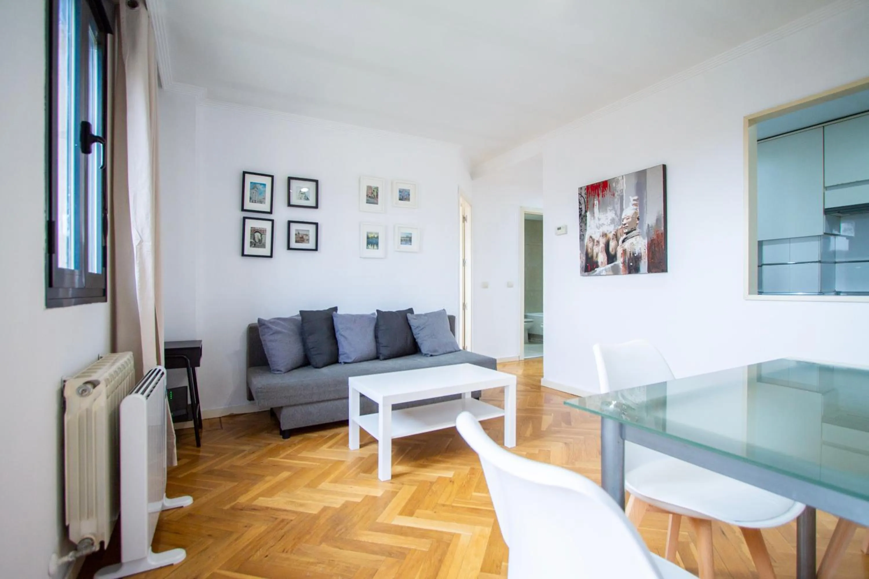 Living room in Apartamentos Cinco Rosas