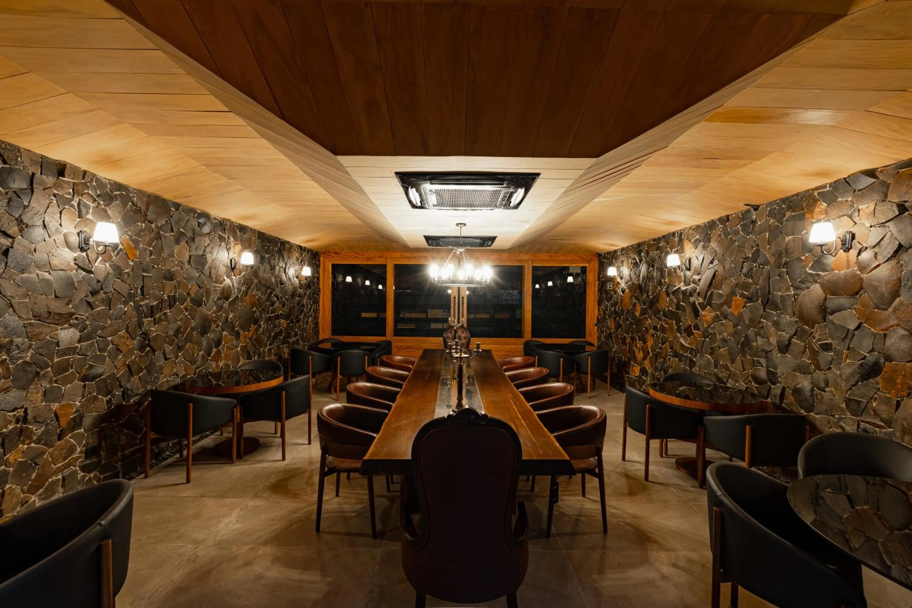 Restaurant/places to eat in LAS HOTEL BOUTIQUE