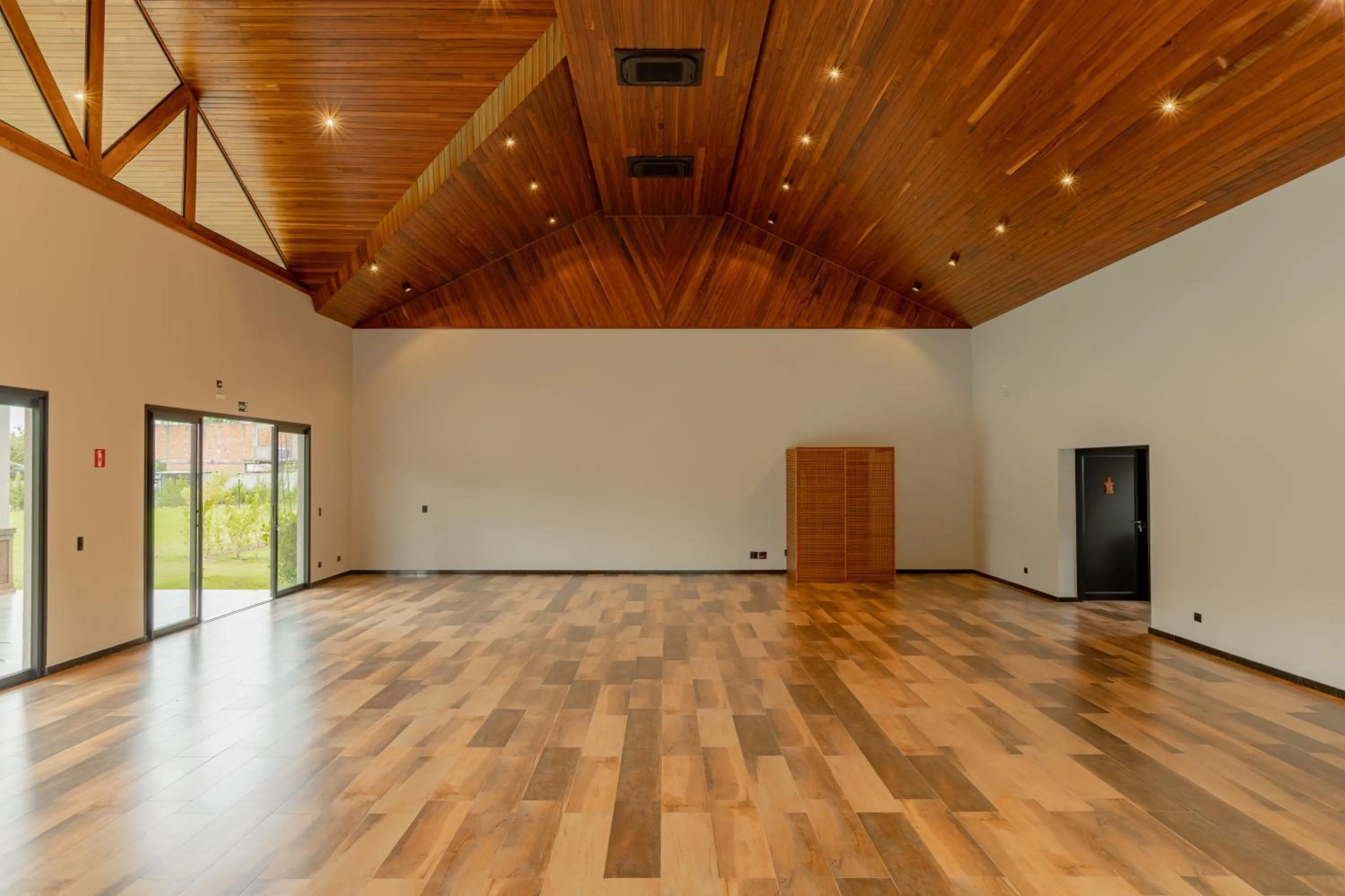 Banquet/Function facilities in LAS HOTEL BOUTIQUE