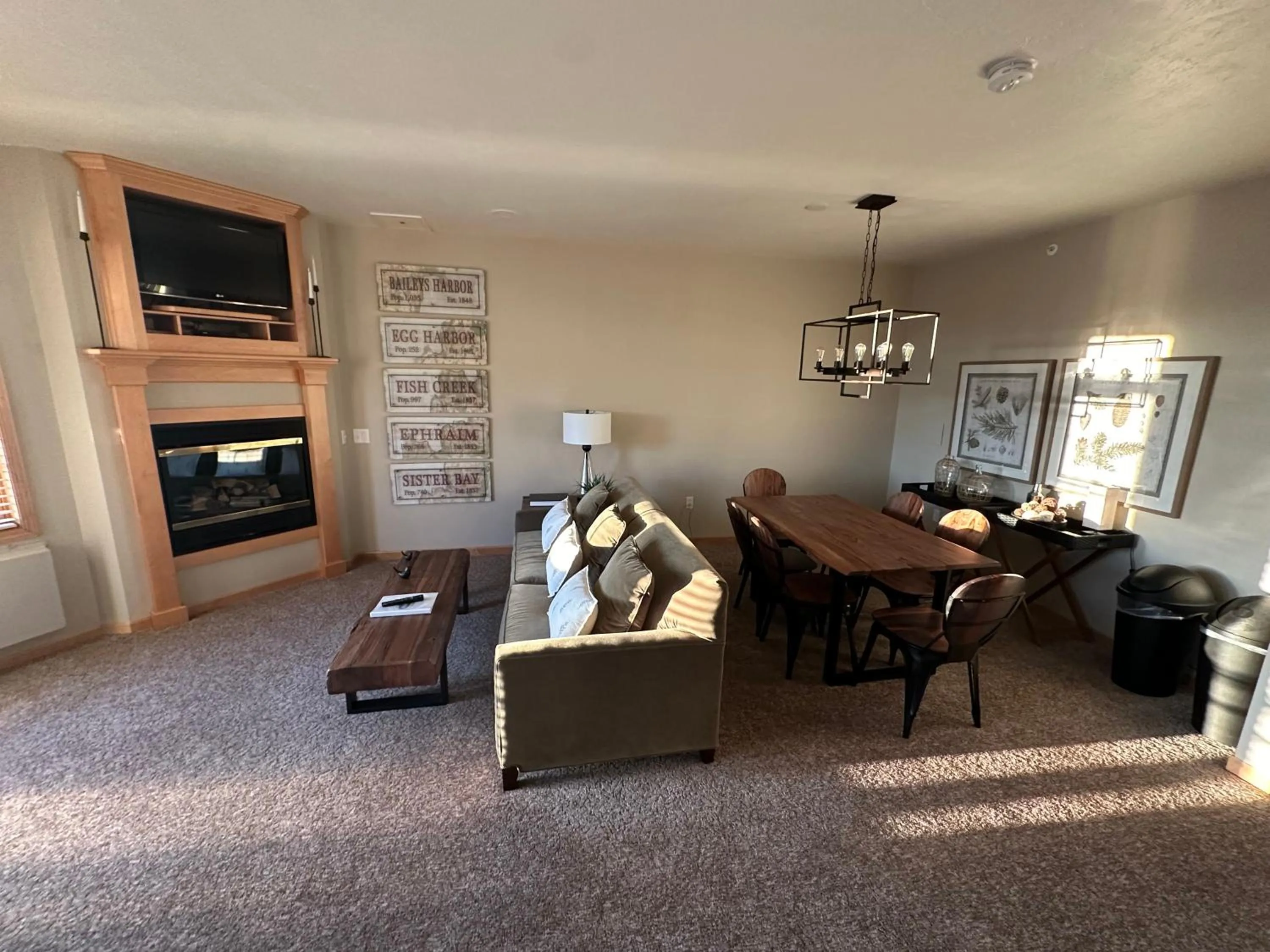 Living room in Birchwood Lodge