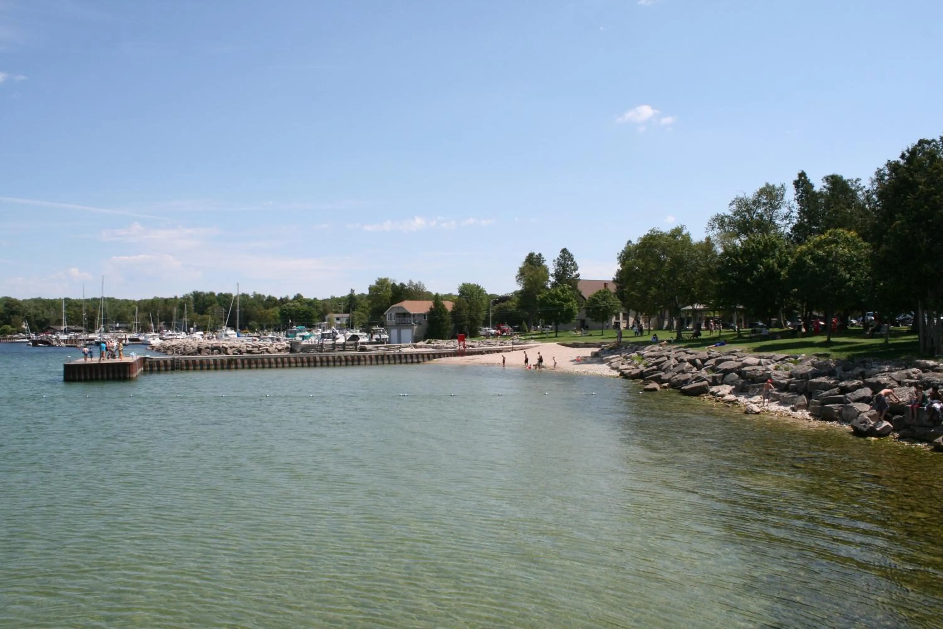 Day in Birchwood Lodge