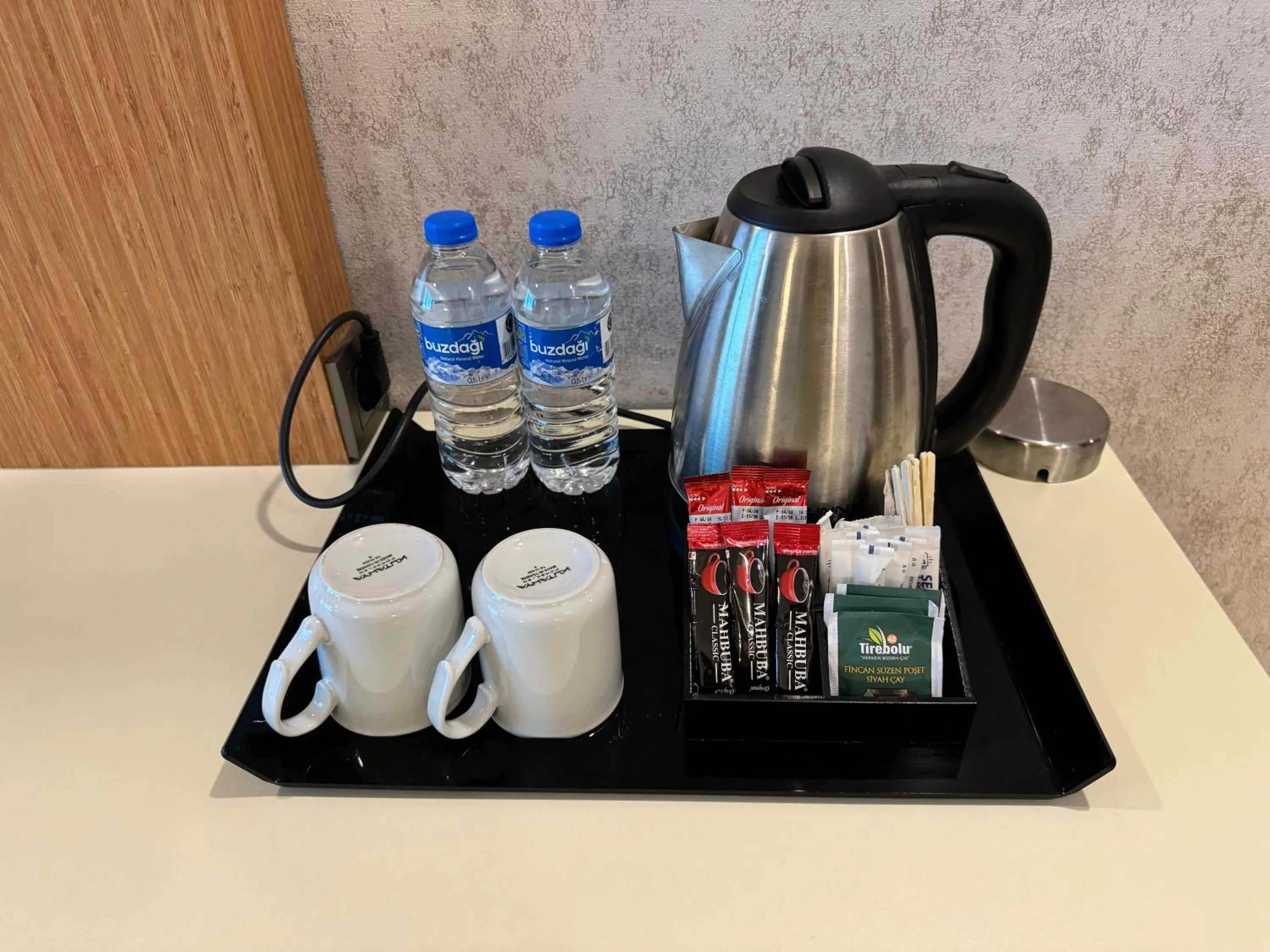 Coffee/tea facilities in E5 PARK OTEL