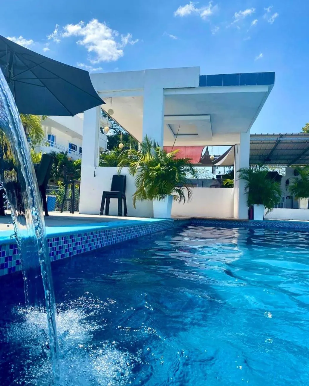Swimming pool in Hotel Boutique Chateau de la Mar