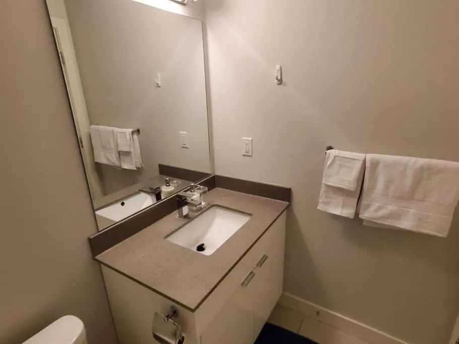 Bathroom in Stunning 1 bedroom condo in Calgary with riverview