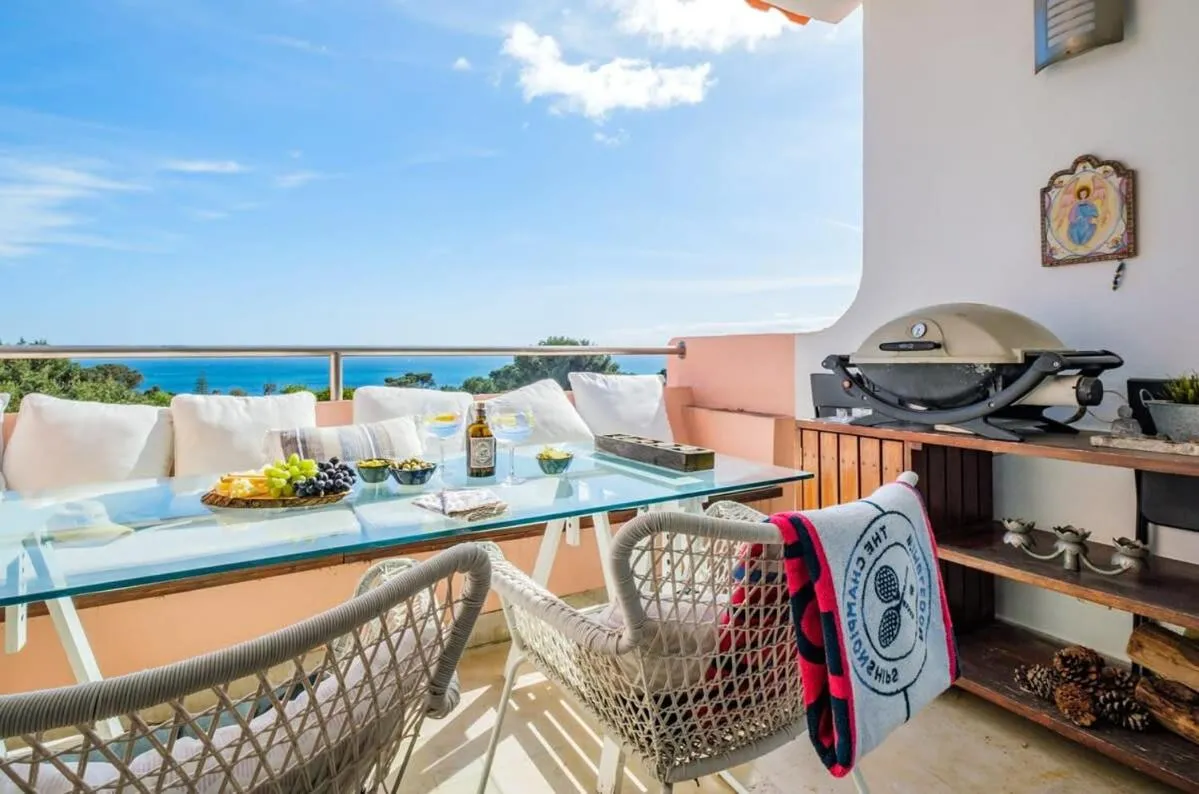 Luxury Sea View