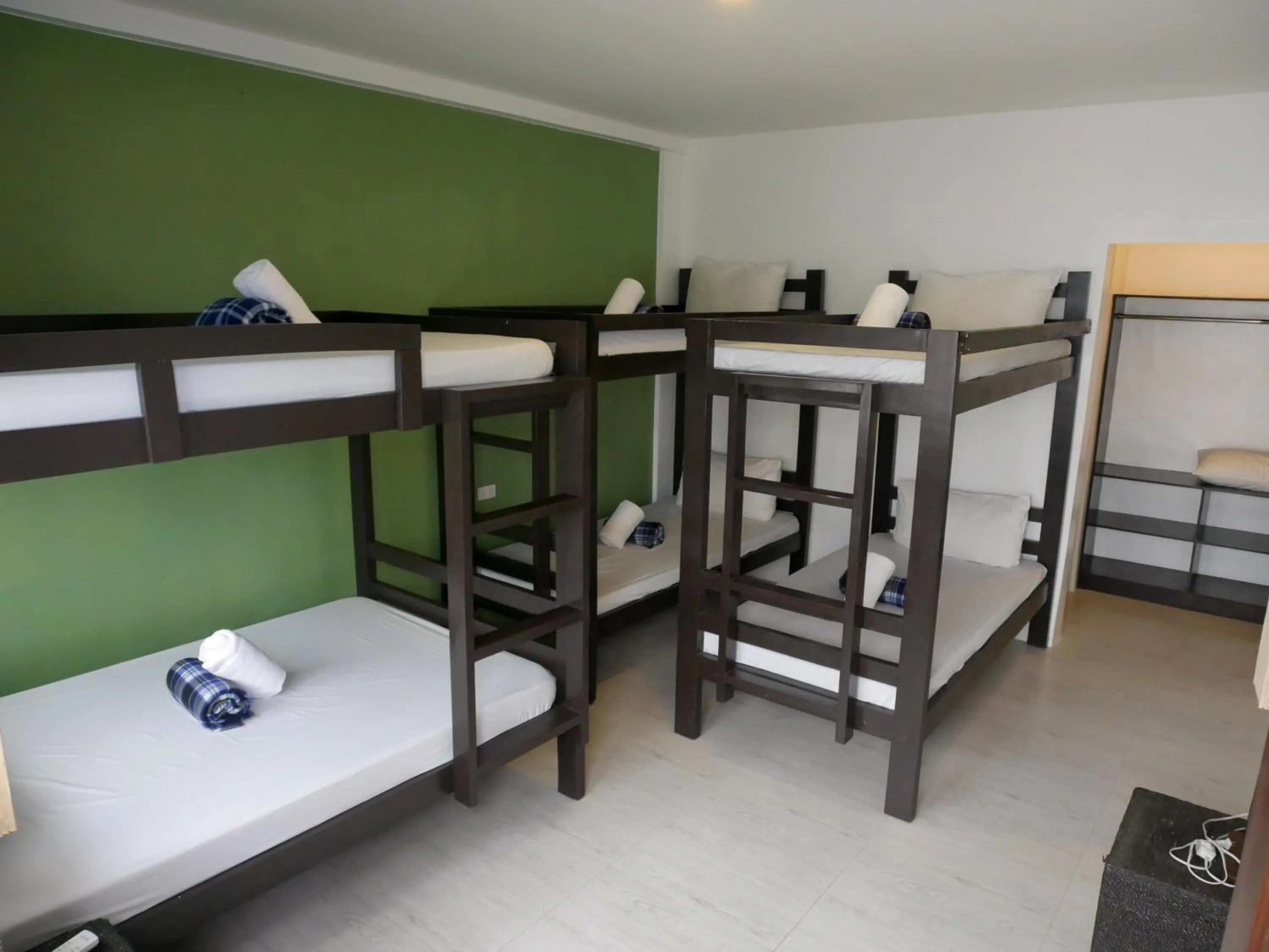 Bed in Hava Resort Calatagan