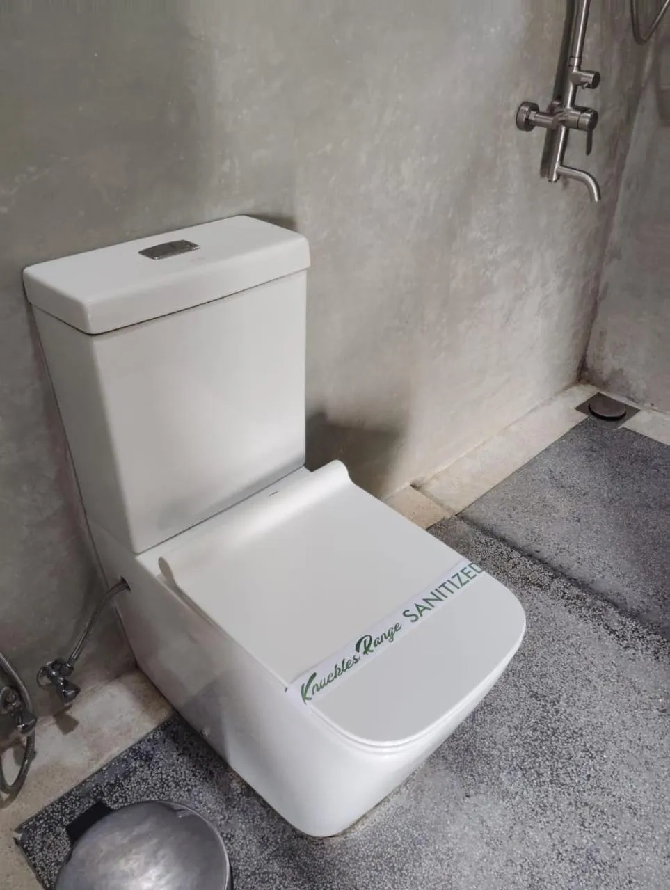 Bathroom in Knuckles Range Bungalow