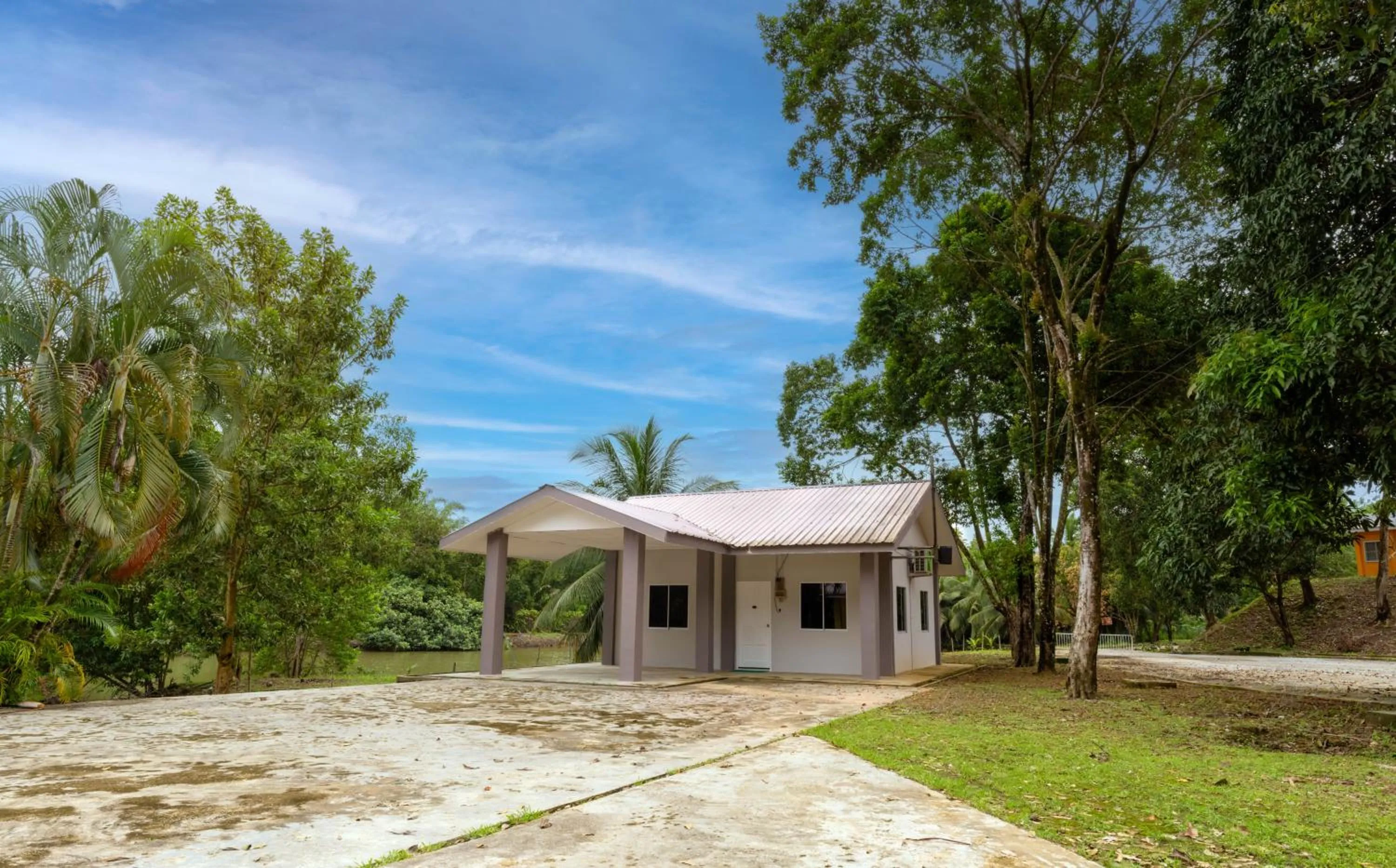 Property building in Putra Sentosa Retreat Camp, Sematan