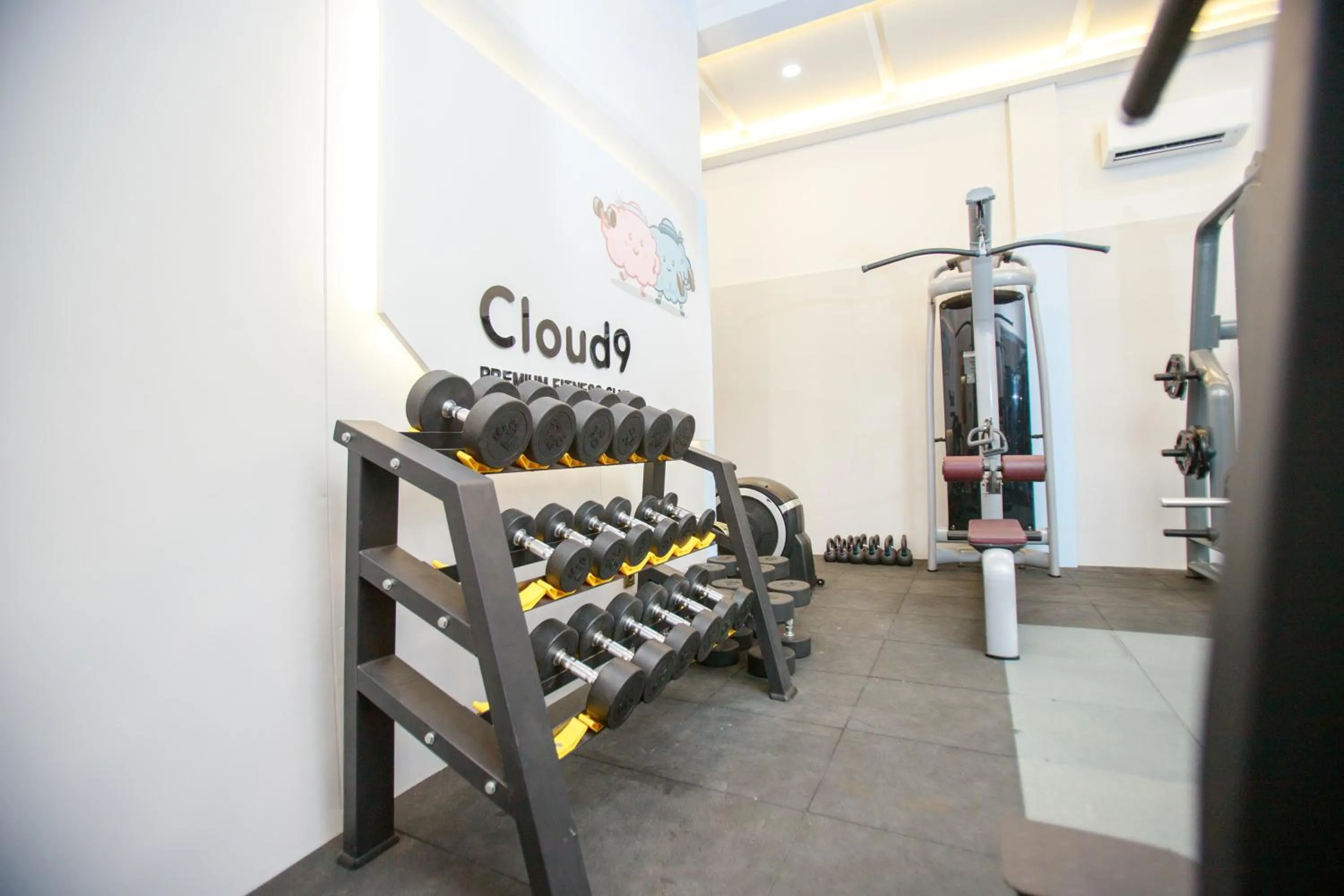 Fitness centre/facilities in Two K Azana Style Hotel Bengkulu