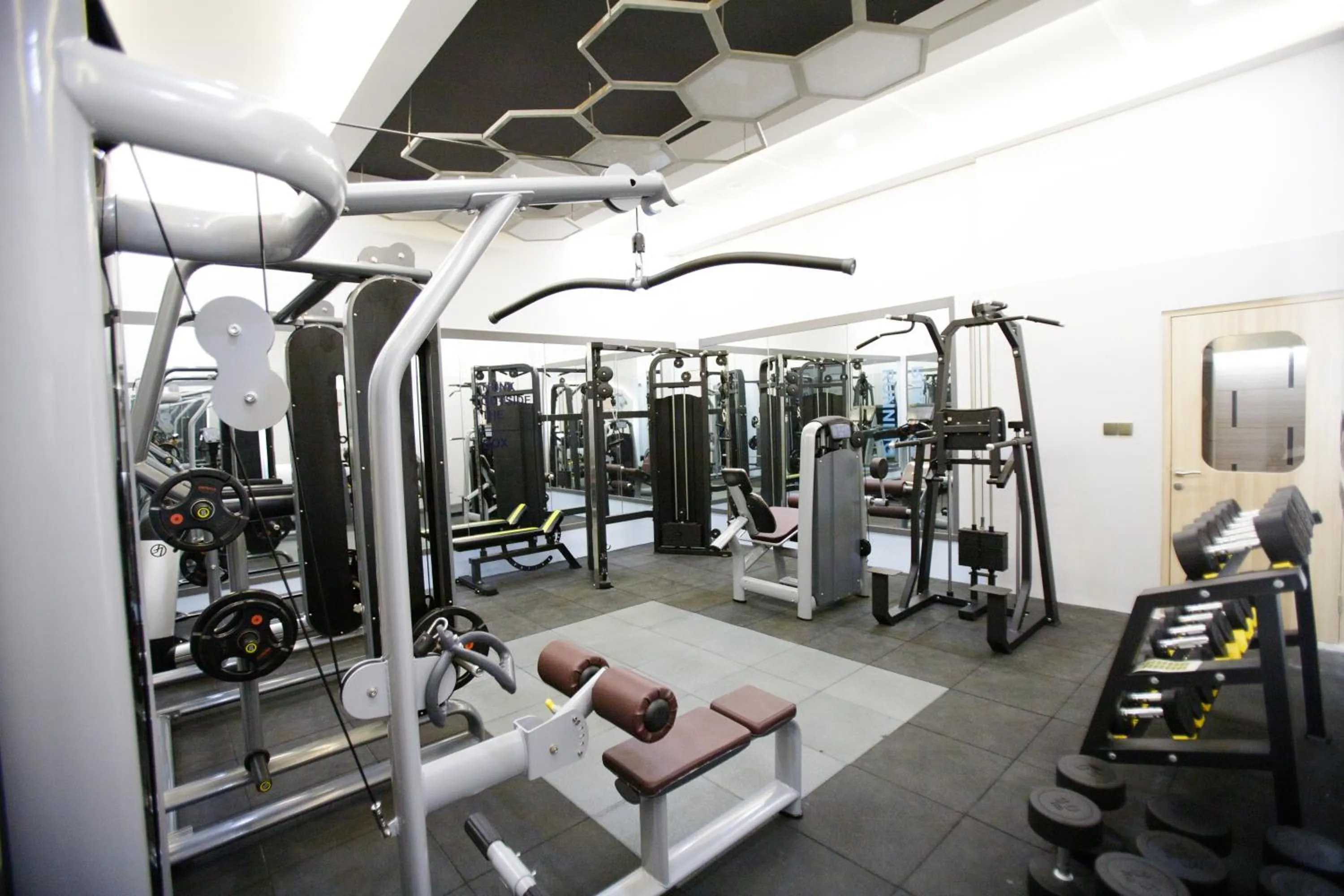 Fitness centre/facilities in Two K Azana Style Hotel Bengkulu