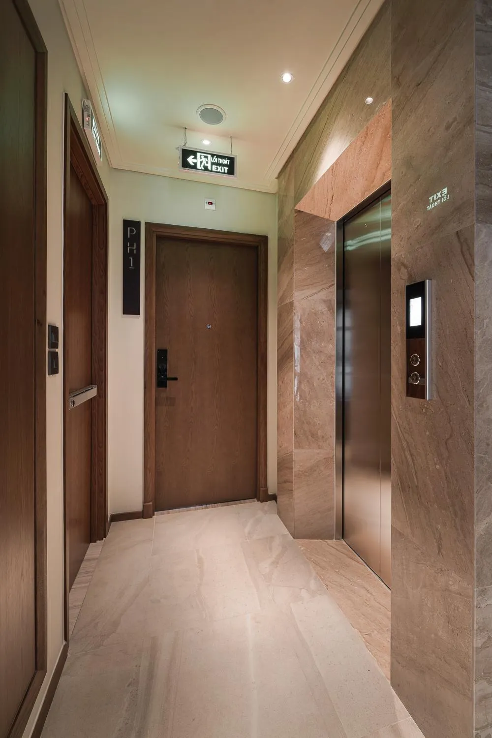 elevator in Su Casa Phu Quoc Long Beach