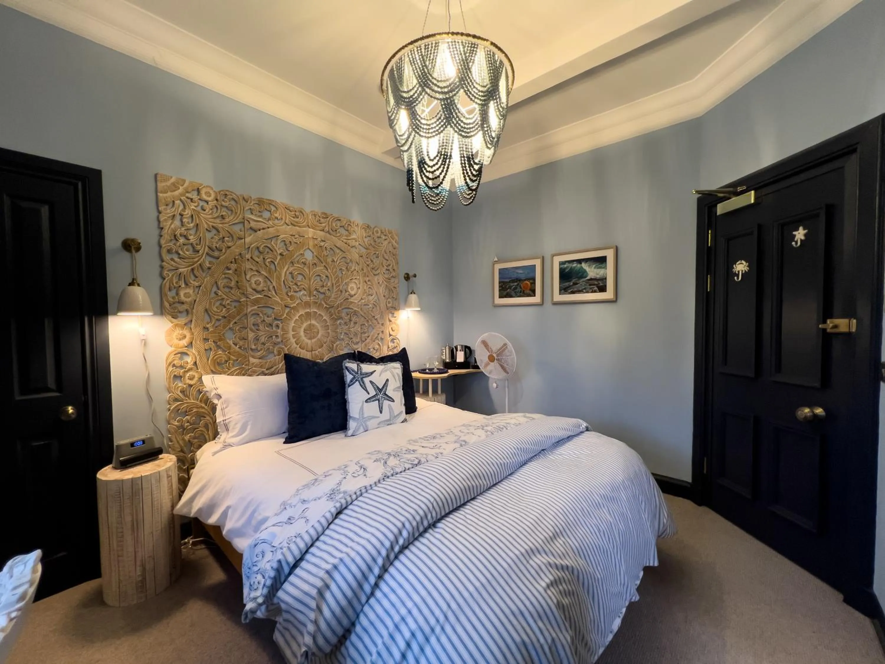 Bedroom, Bed in Abbotsford Hotel