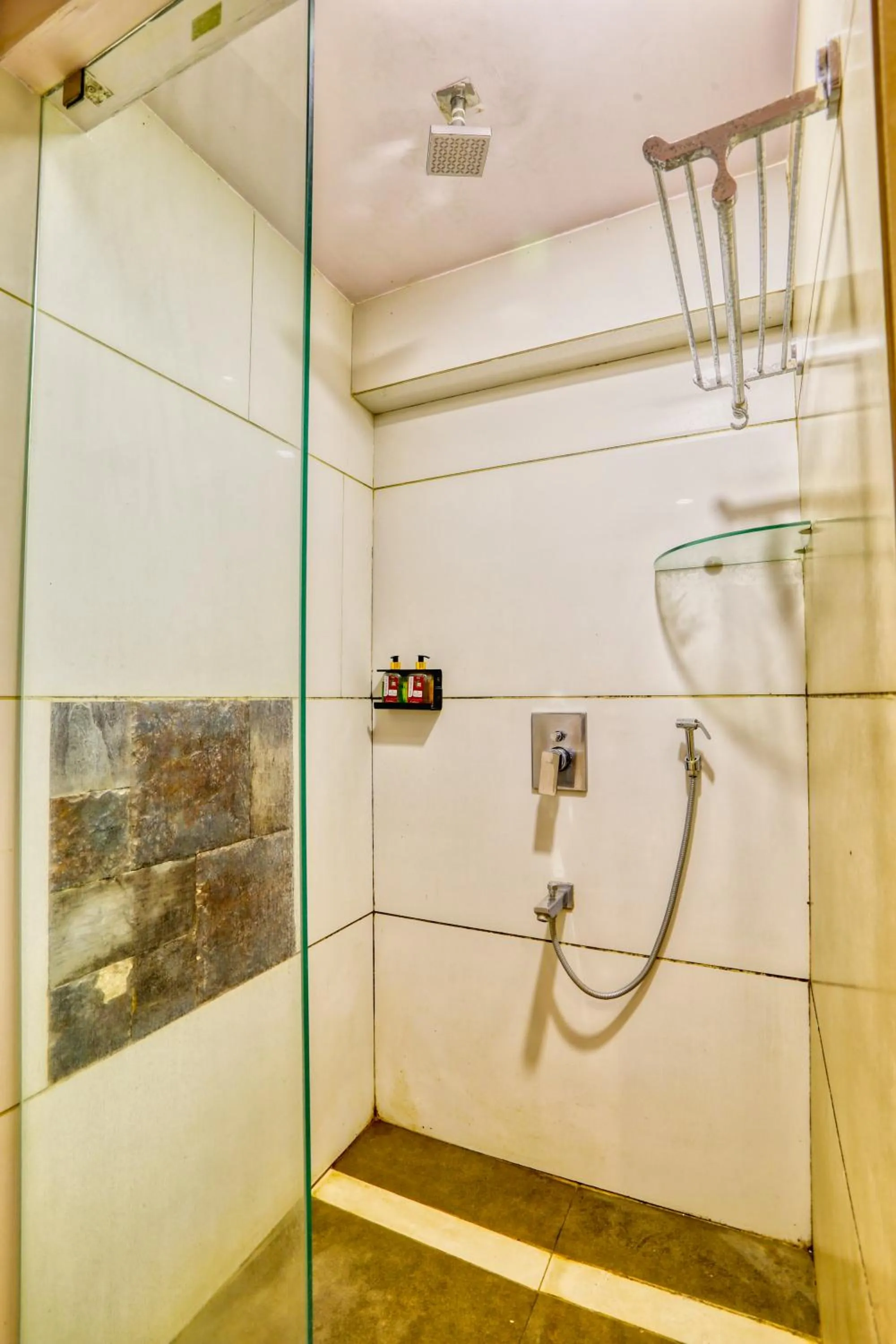 Shower in The Ashoka Hotel