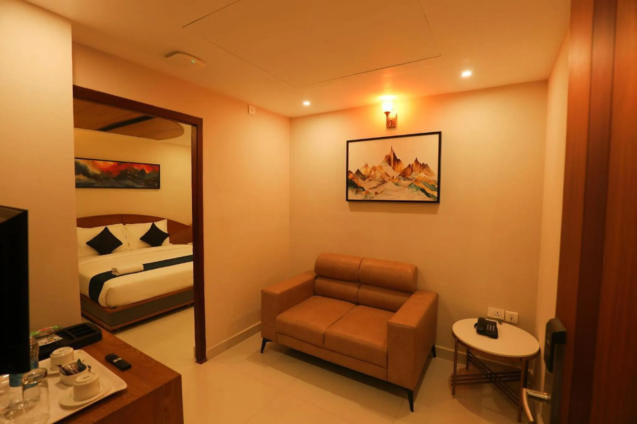 Living room, Bed in Hotel Bluebell