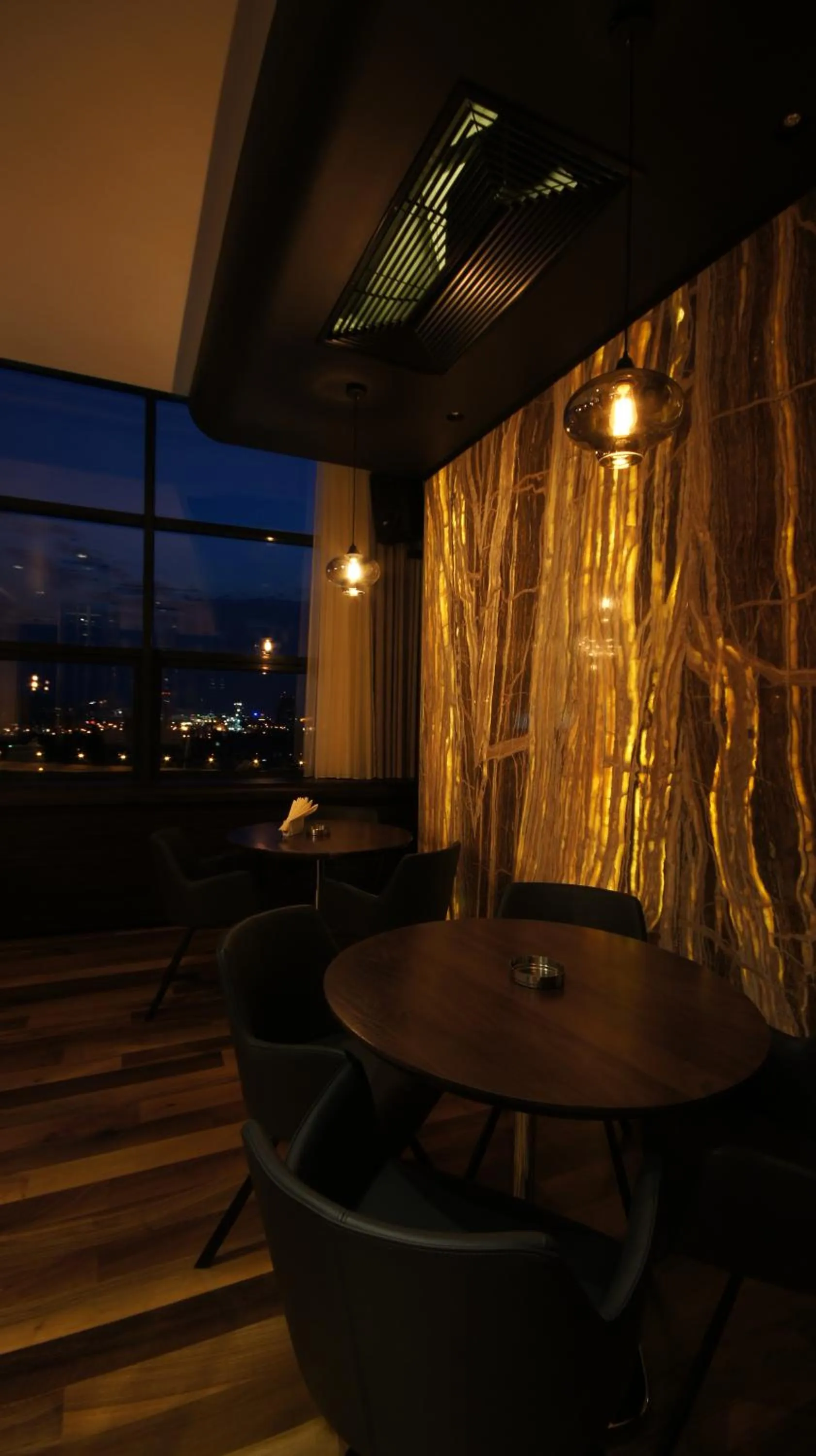 Lounge or bar in Hotel Russia