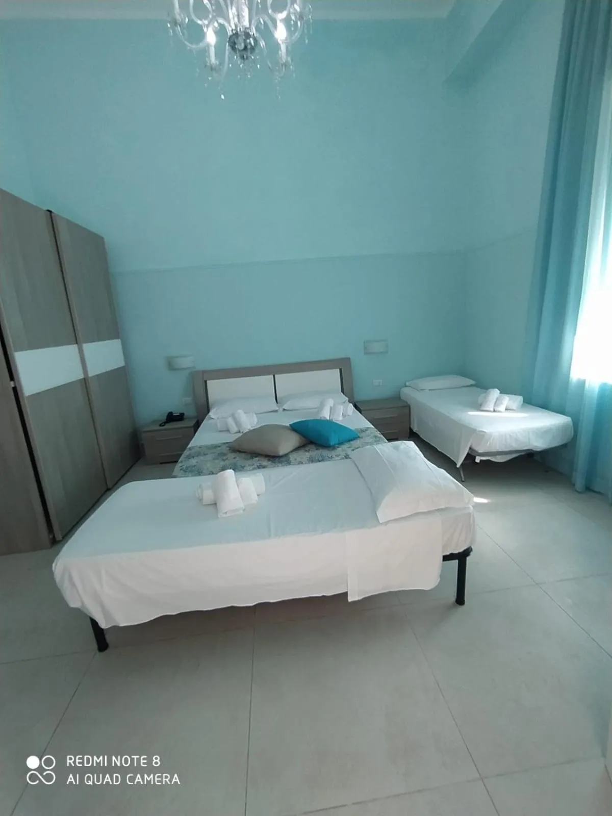 Bed in HOTEL PARADISE