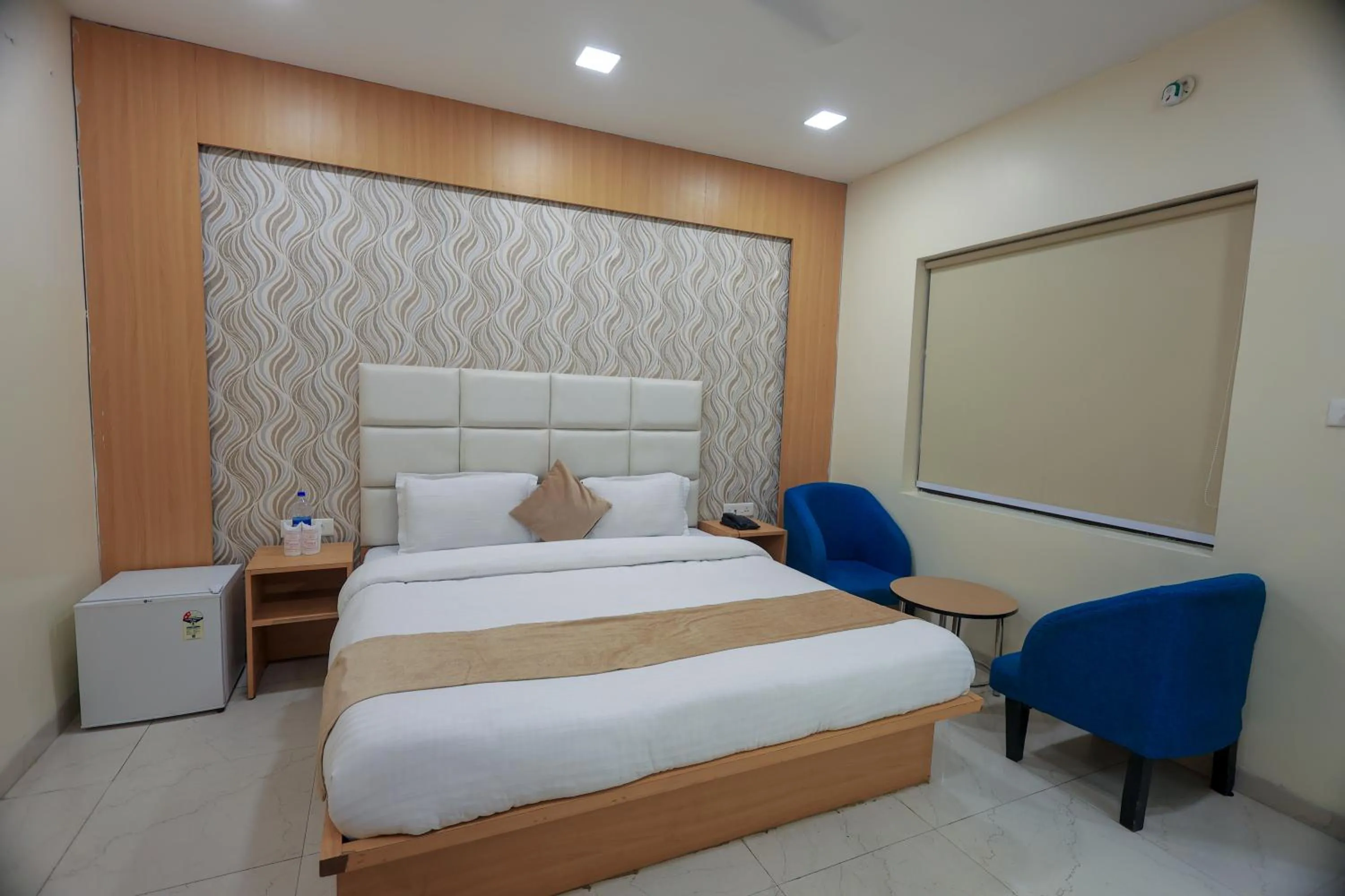 Bed in Hotel Mandakini Royale