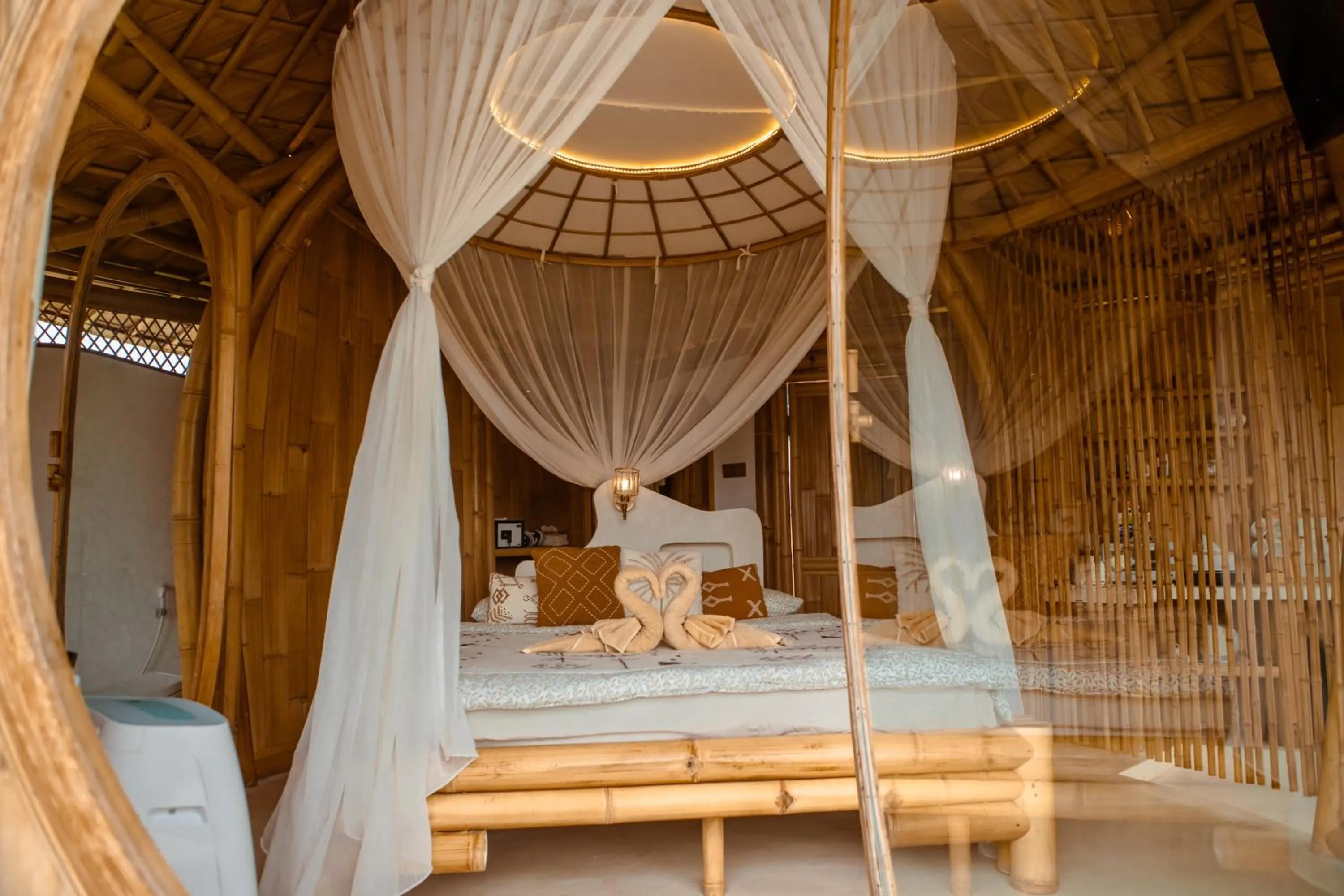 Bed in Camanta Penida - Adult Only