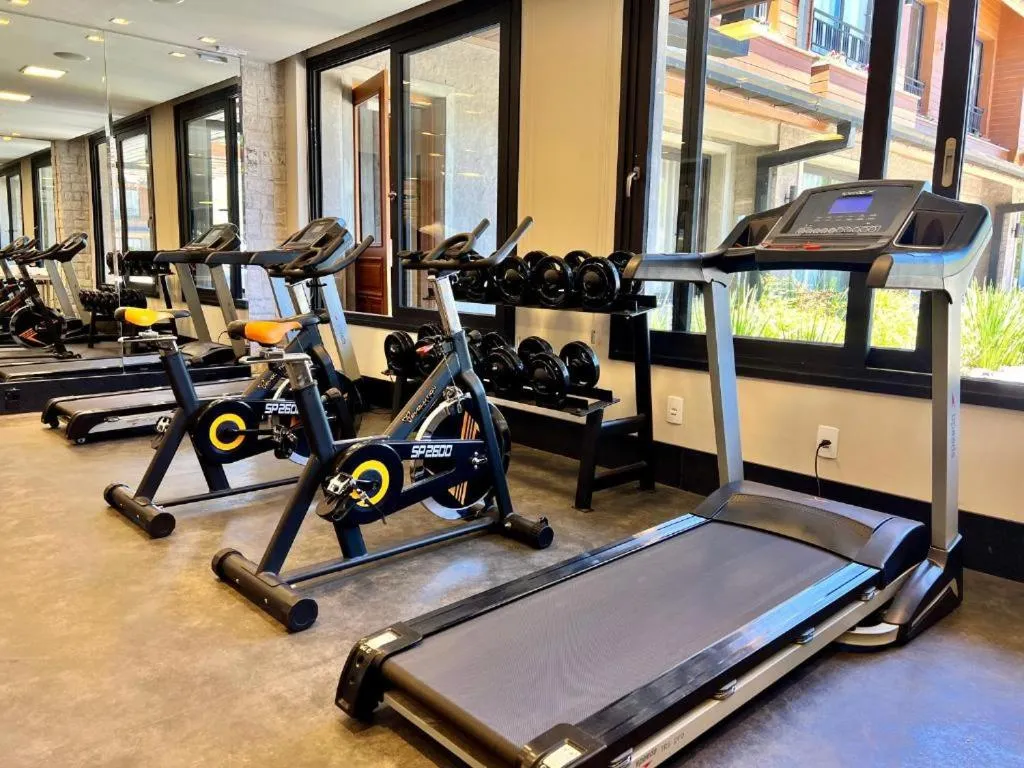 Chateau Laghetto Collection