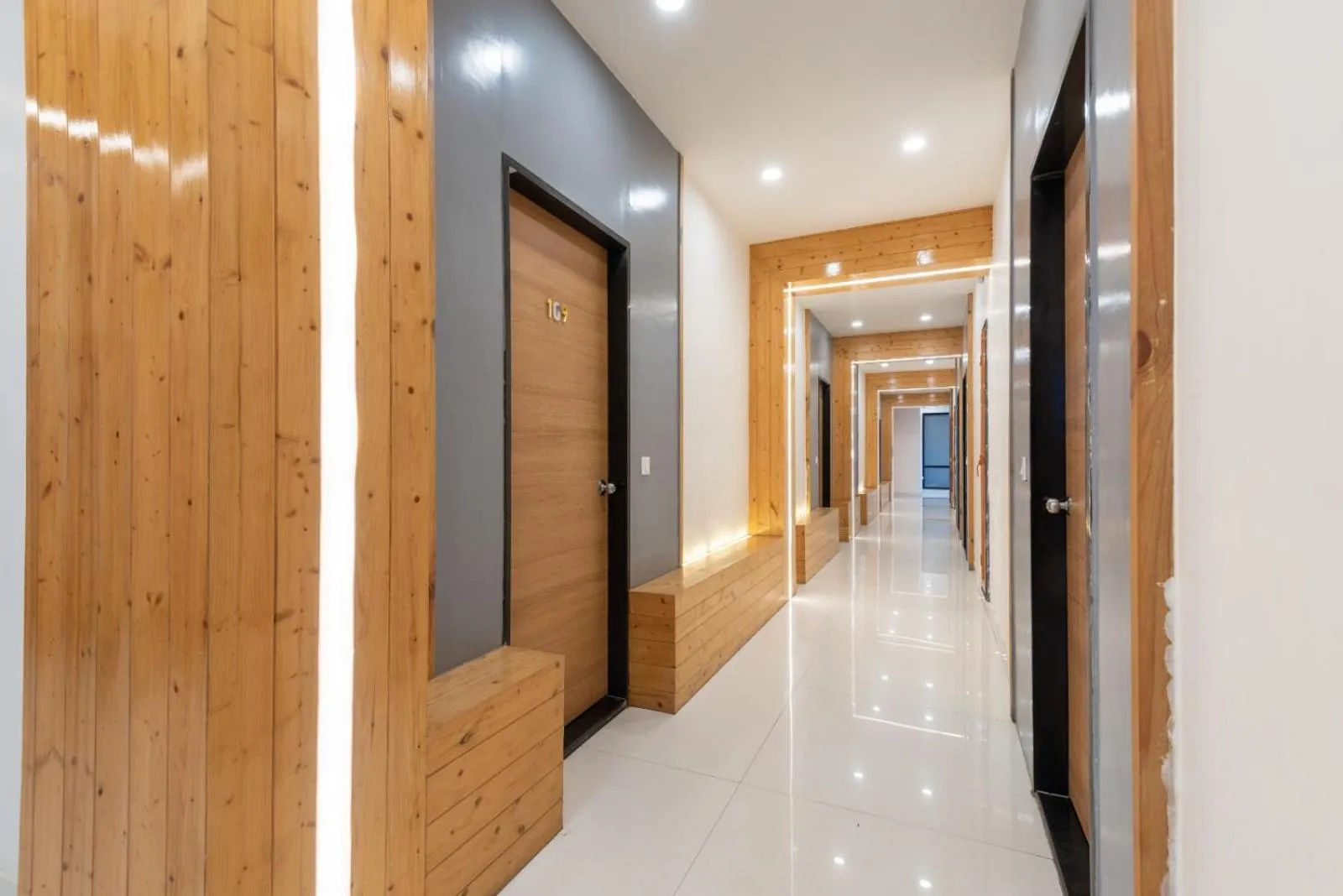 MV Acosta by Lawrence Hotels