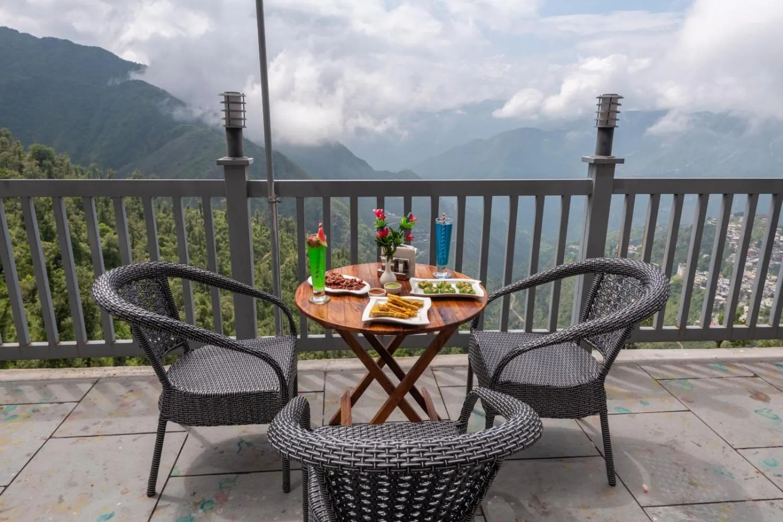 MV Acosta by Lawrence Hotels