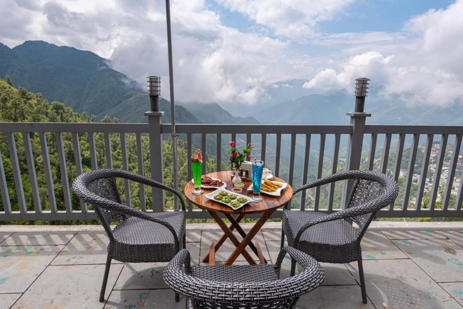 MV Acosta by Lawrence Hotels