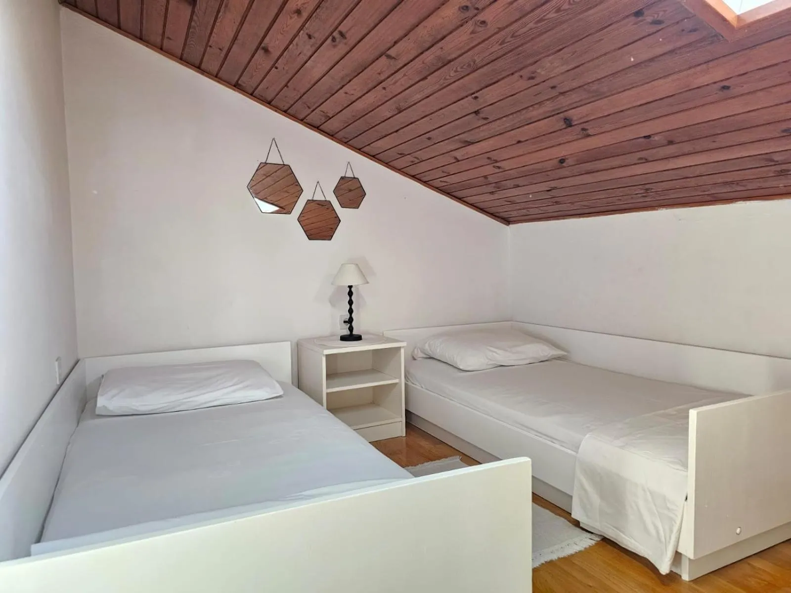 Bedroom, Bed in Apartment Školj