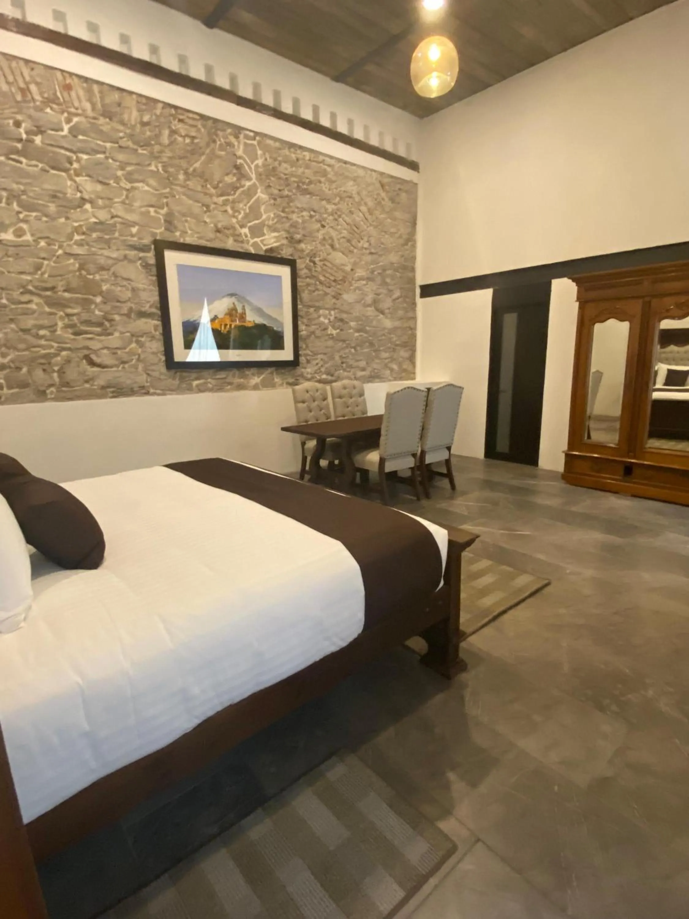 Photo of the whole room, Bed in HOTEL BOUTIQUE CASONA 65