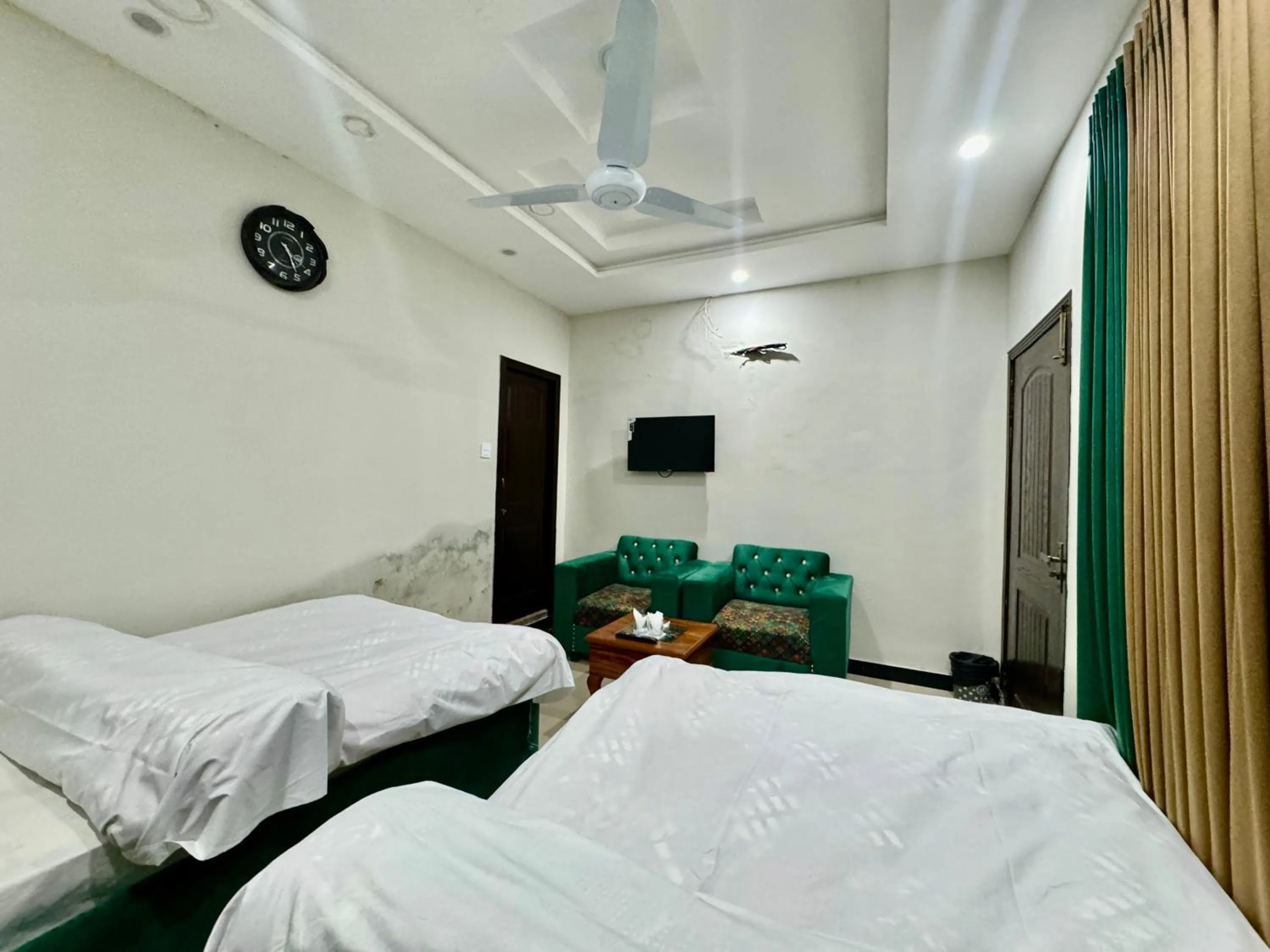 Bedroom, Bed in Millat Hotel G9-1