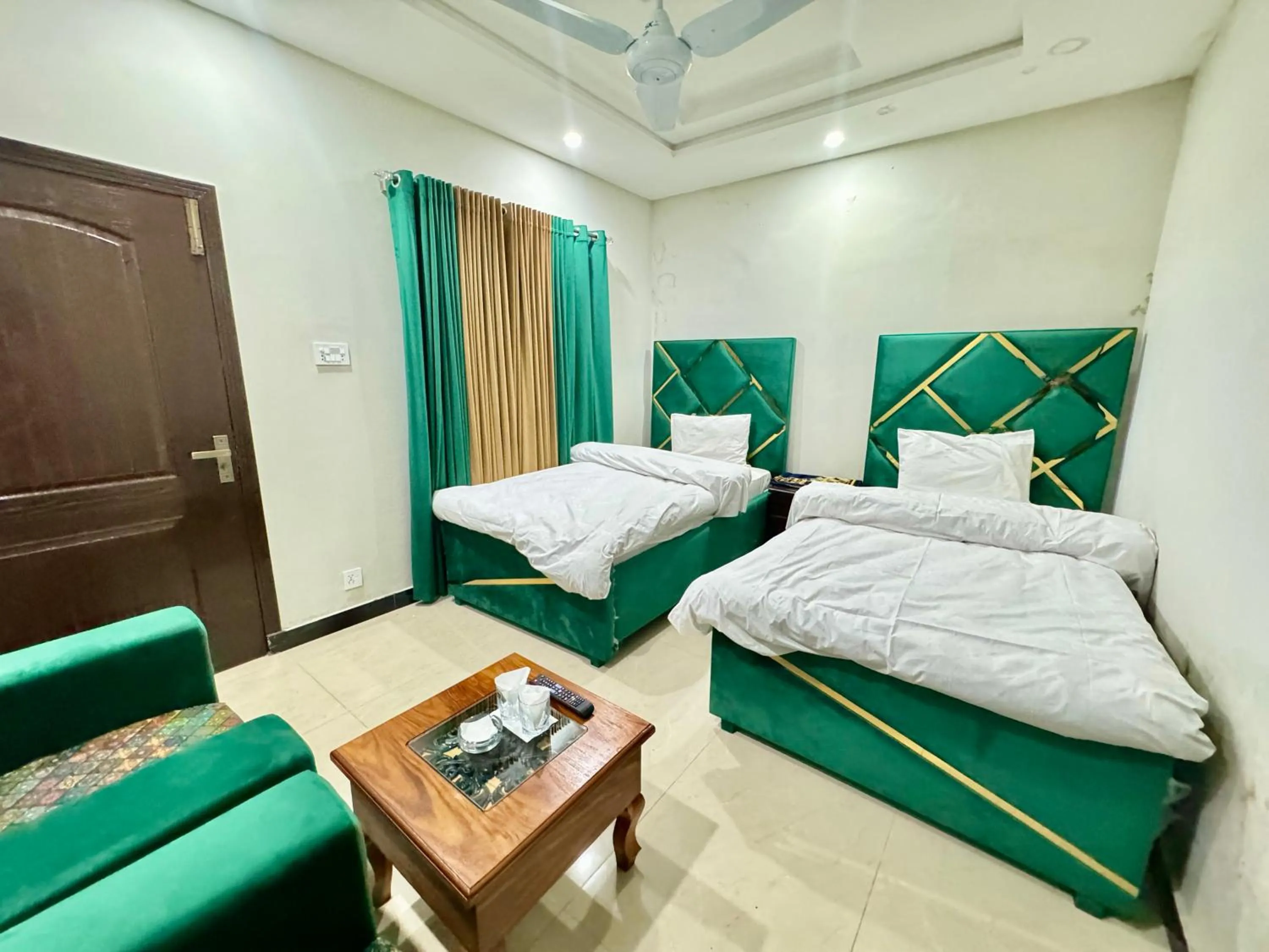 Bedroom, Bed in Millat Hotel G9-1