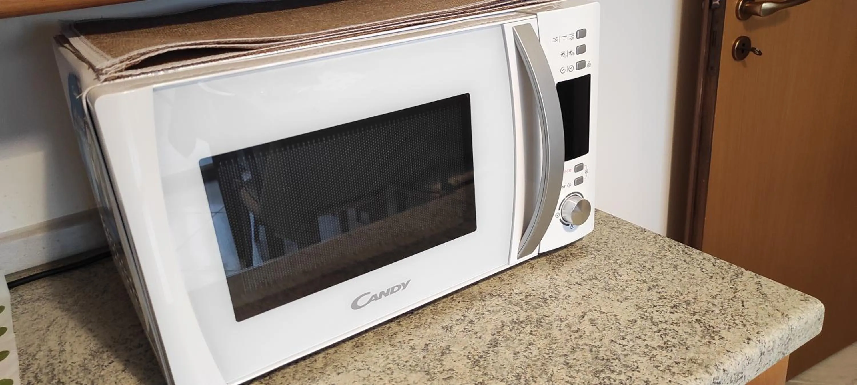 microwave in A casa di Chiara
