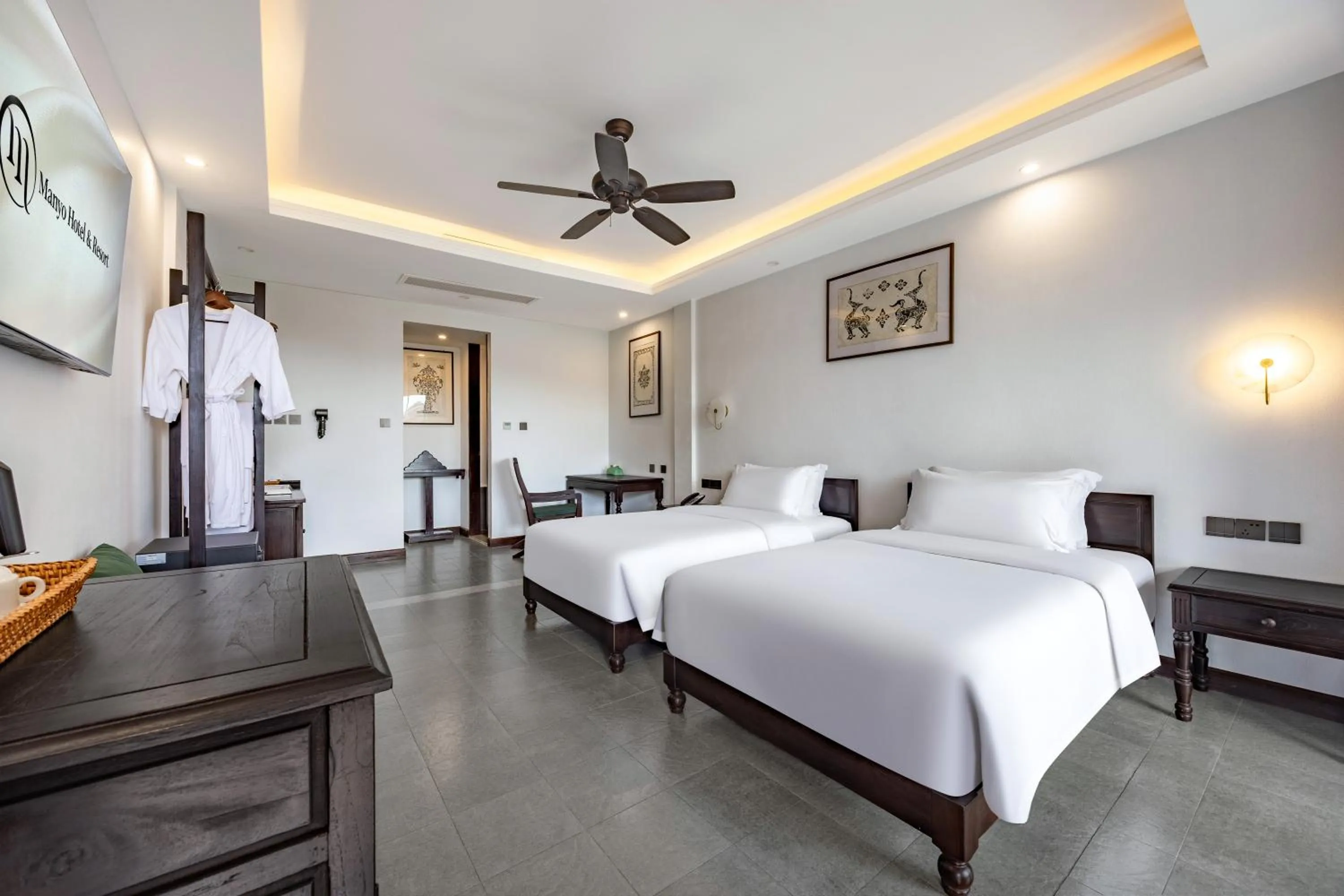 Photo of the whole room, Bed in Manyo Hotel and Resort