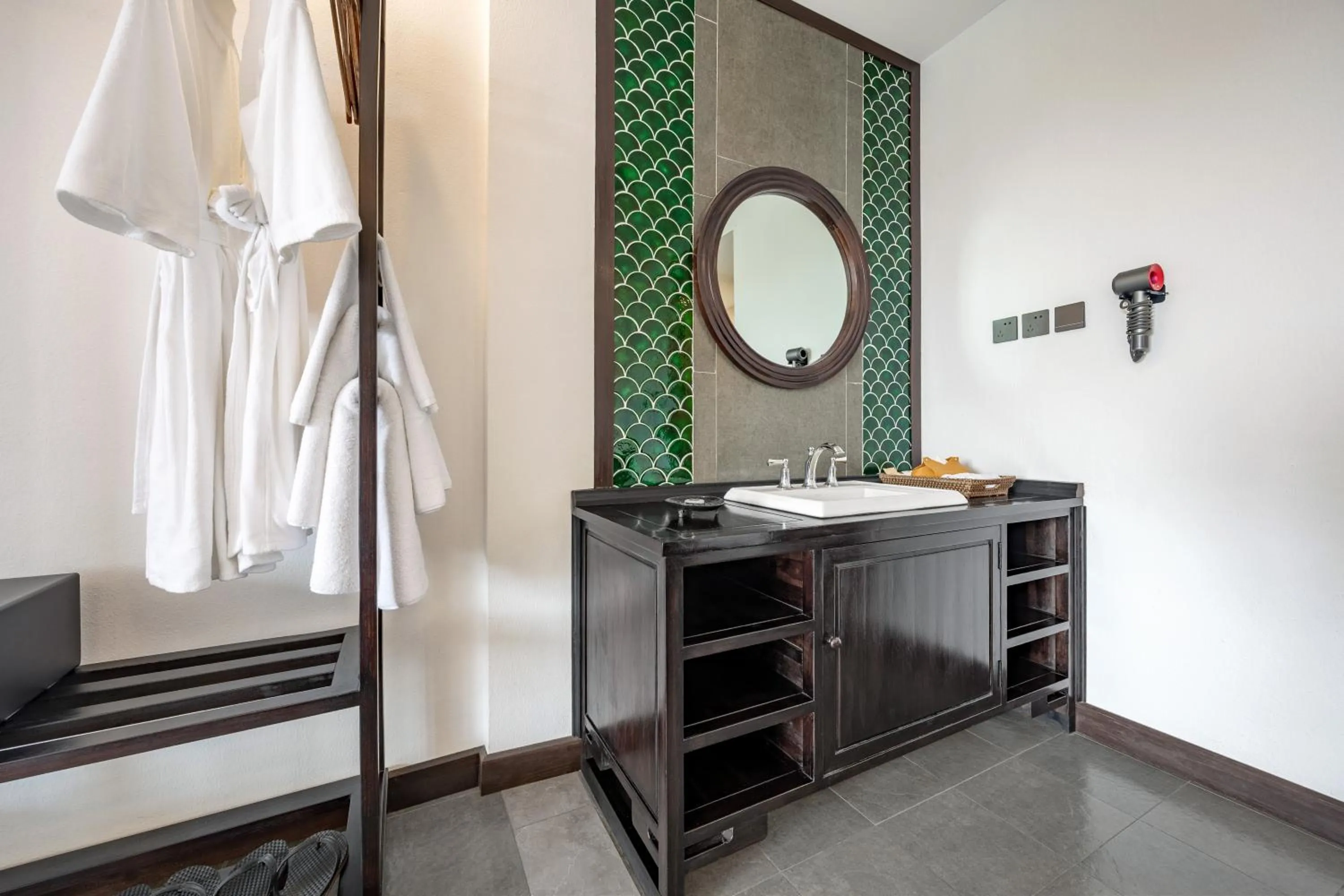 Toilet in Manyo Hotel and Resort