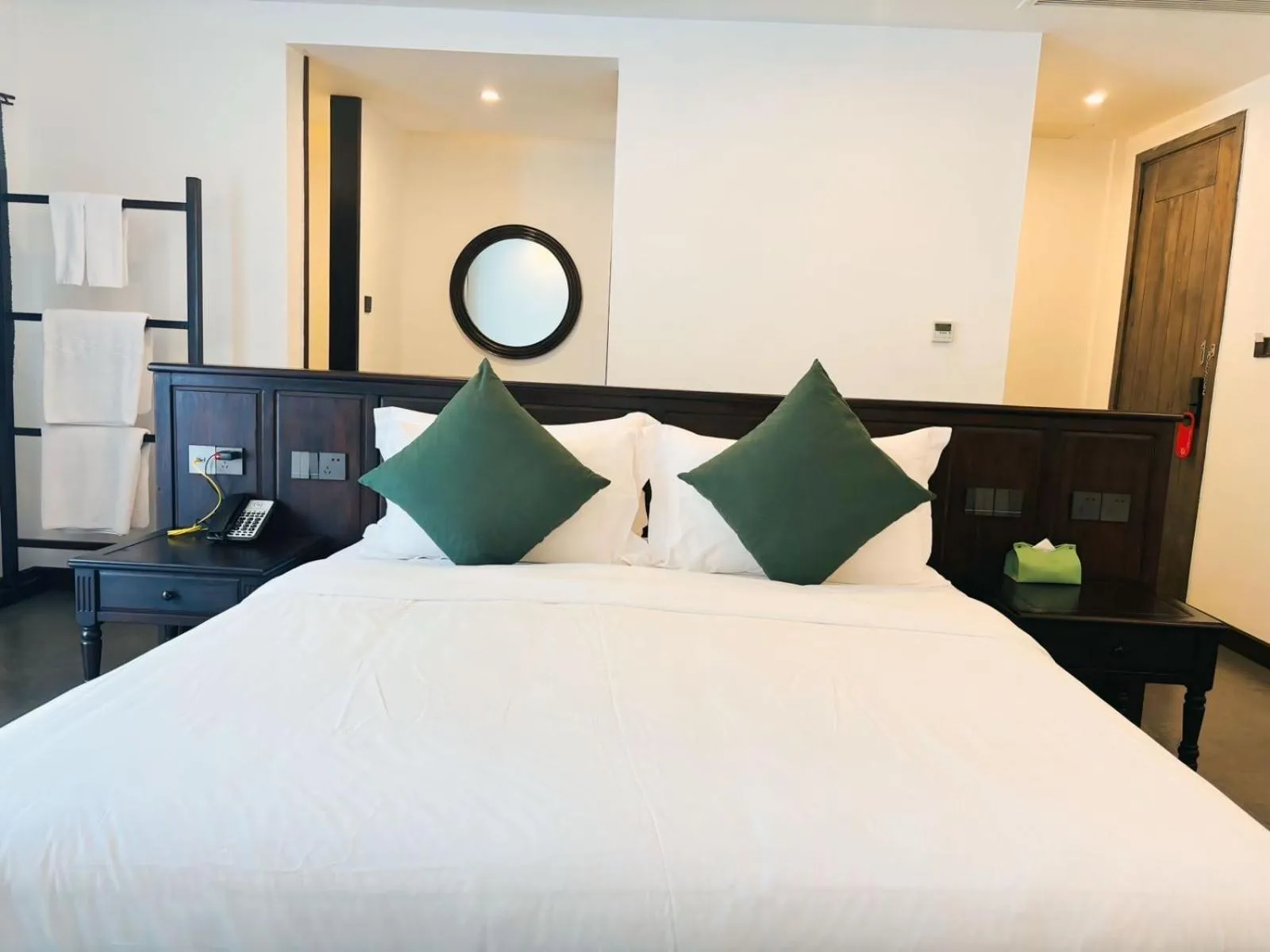 Bed in Manyo Hotel and Resort