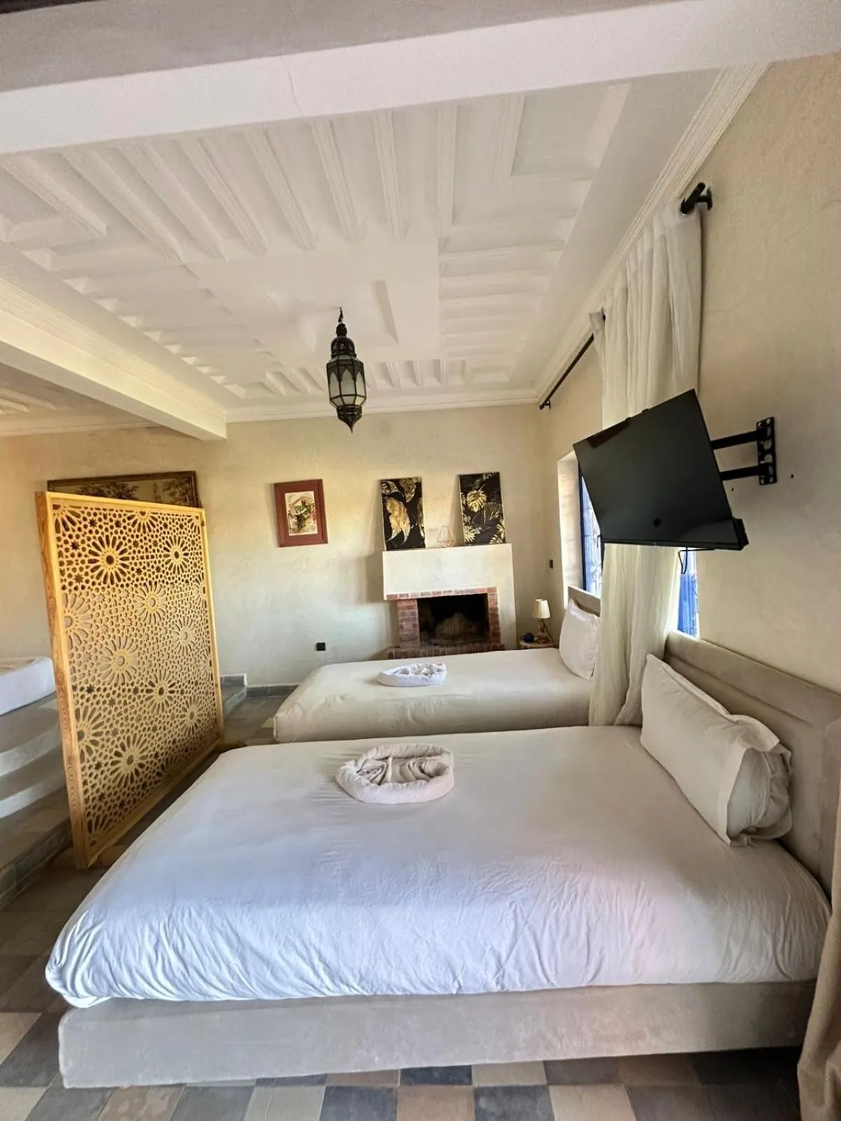 Photo of the whole room, Bed in Whisper Hotel