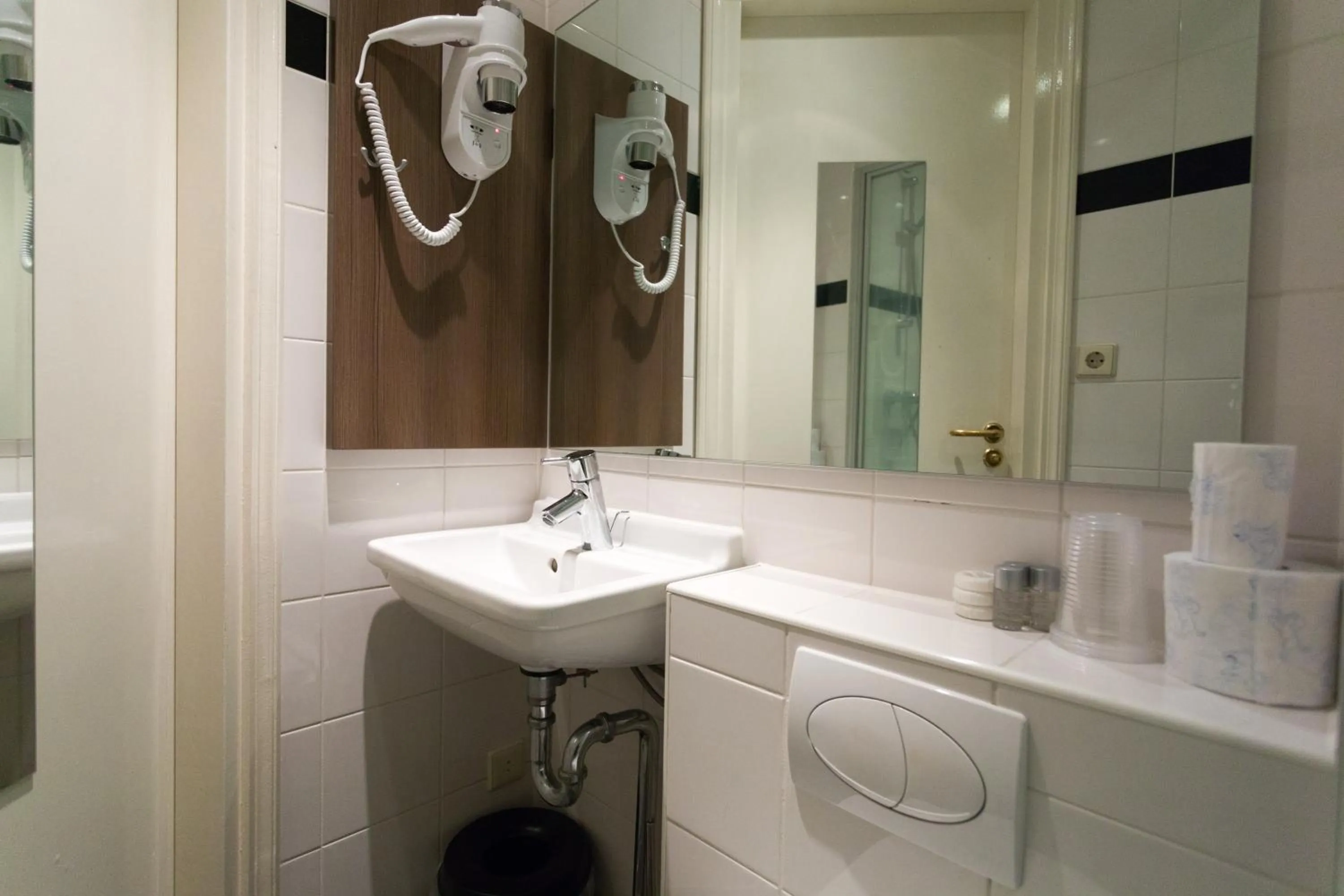 Bathroom in Hotel Park Plantage