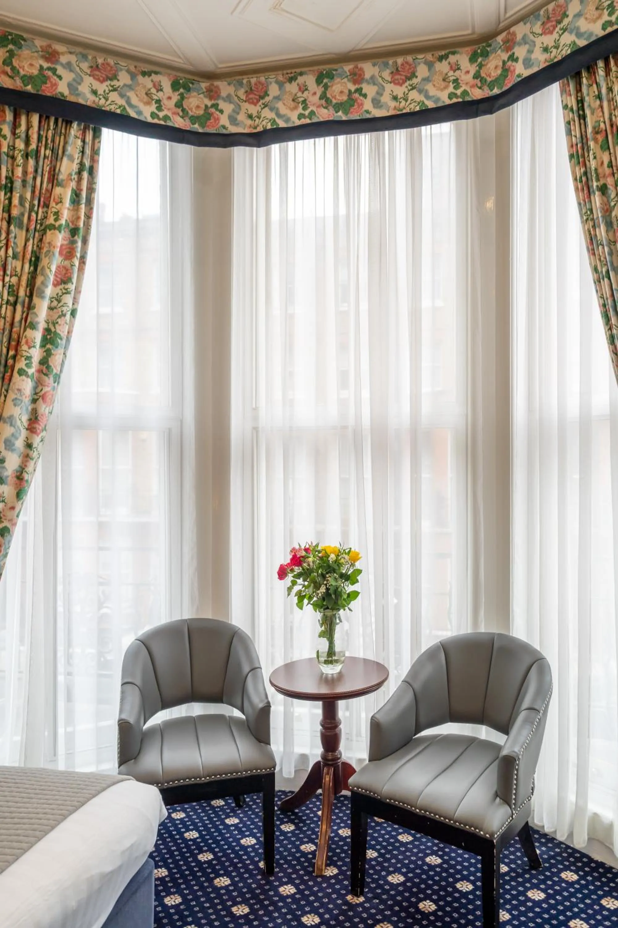 Seating area in Hotel La Place