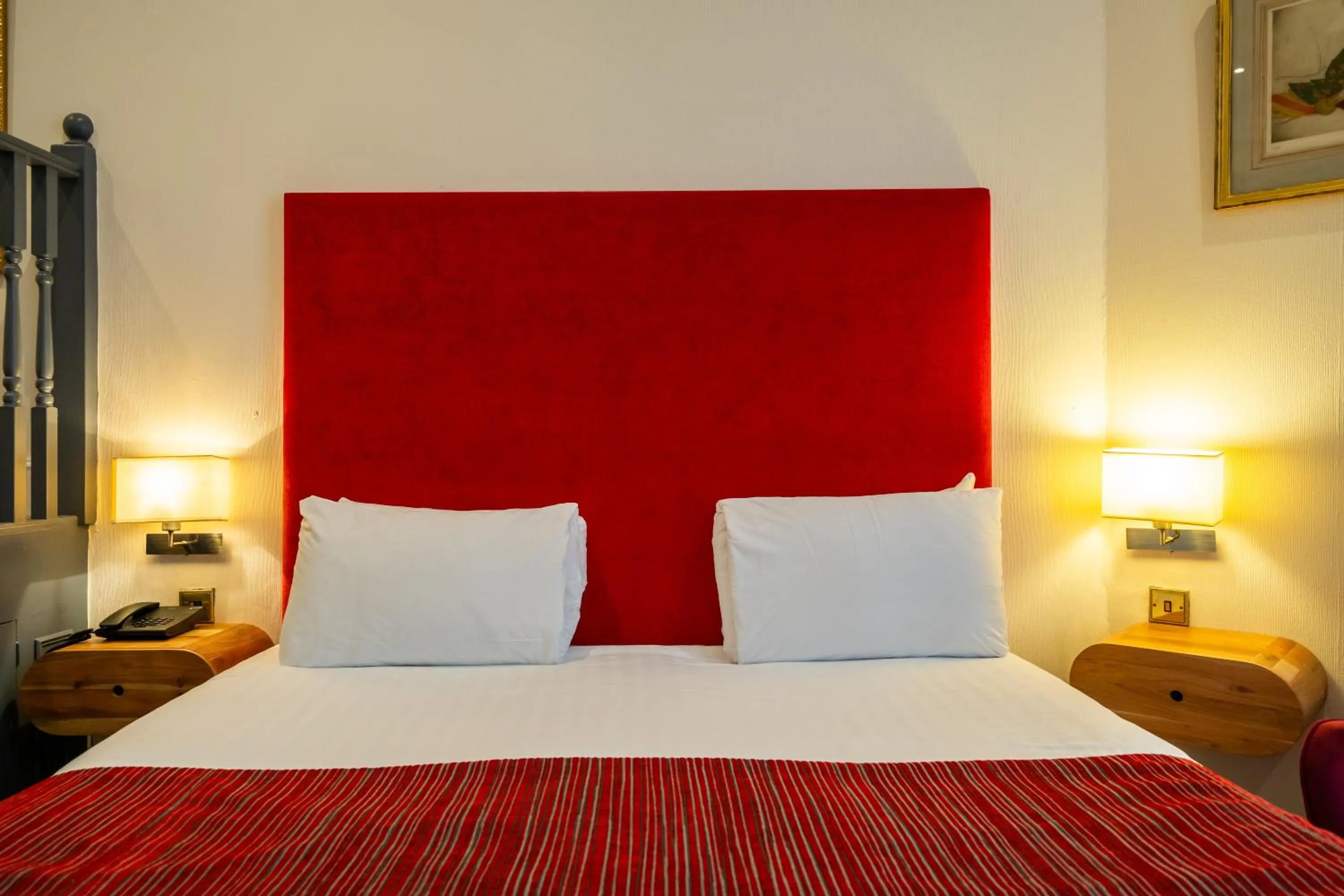 Bed in Hotel La Place