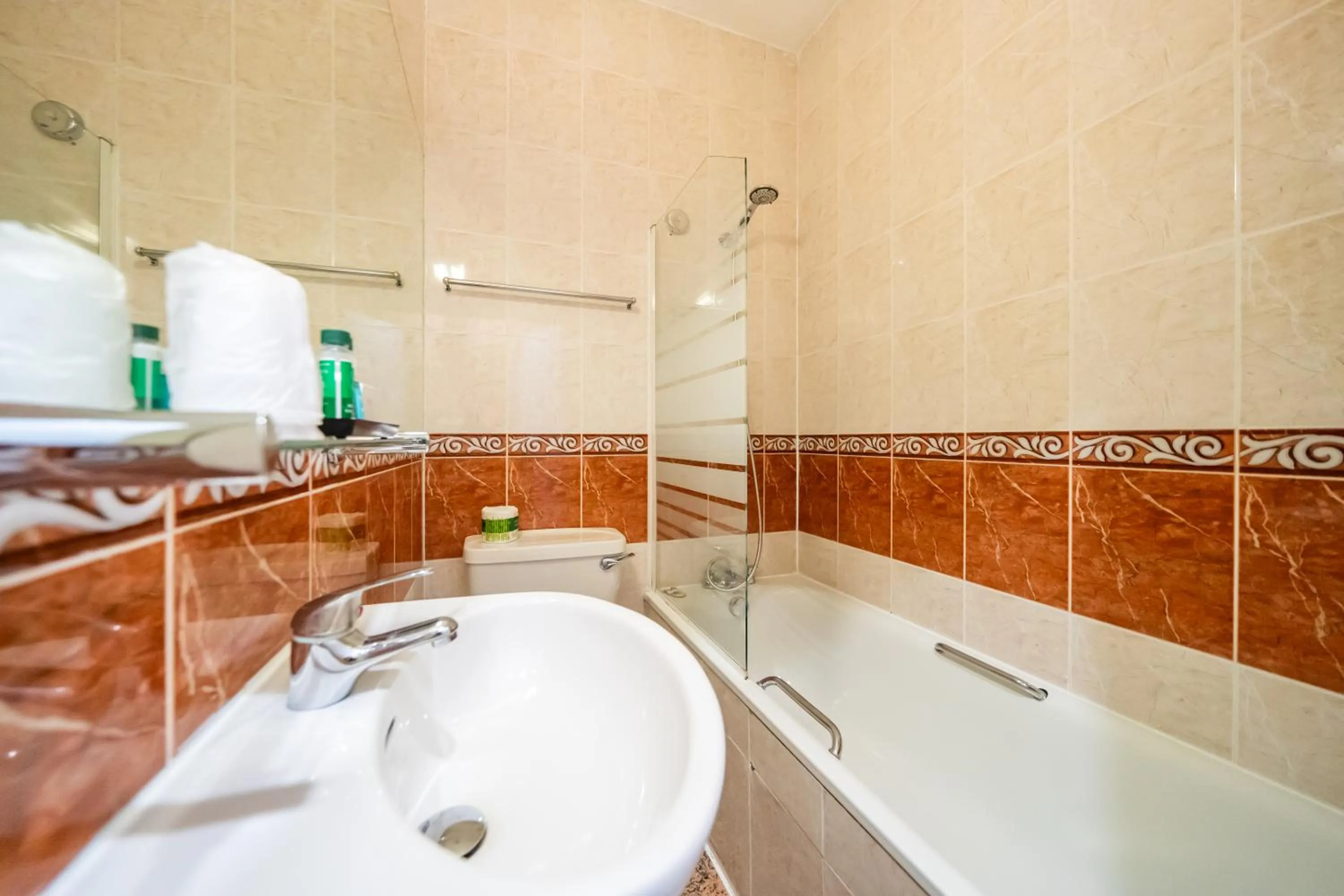 Toilet in Hotel La Place