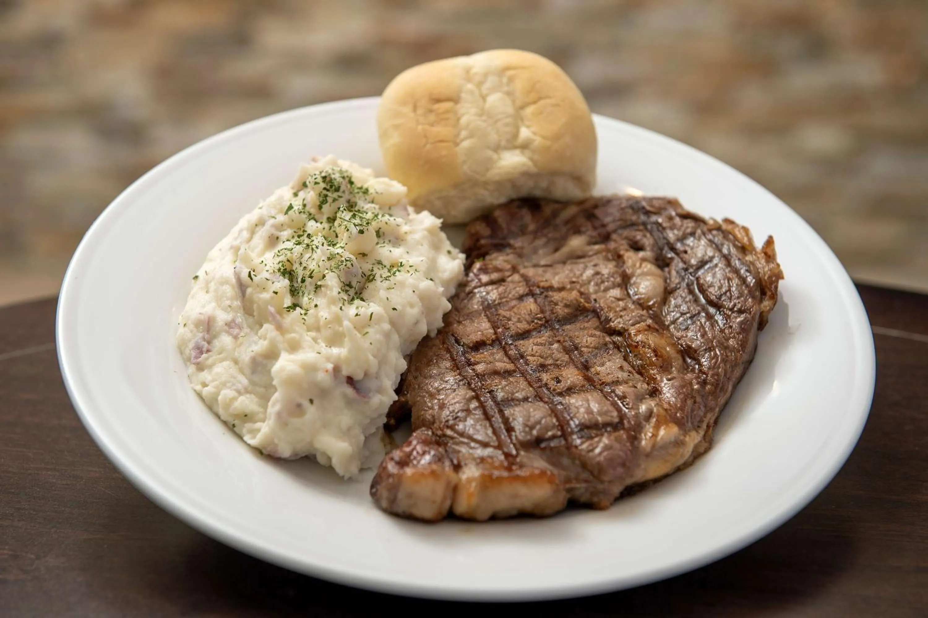 Restaurant/places to eat in Hilton Garden Inn Gallup