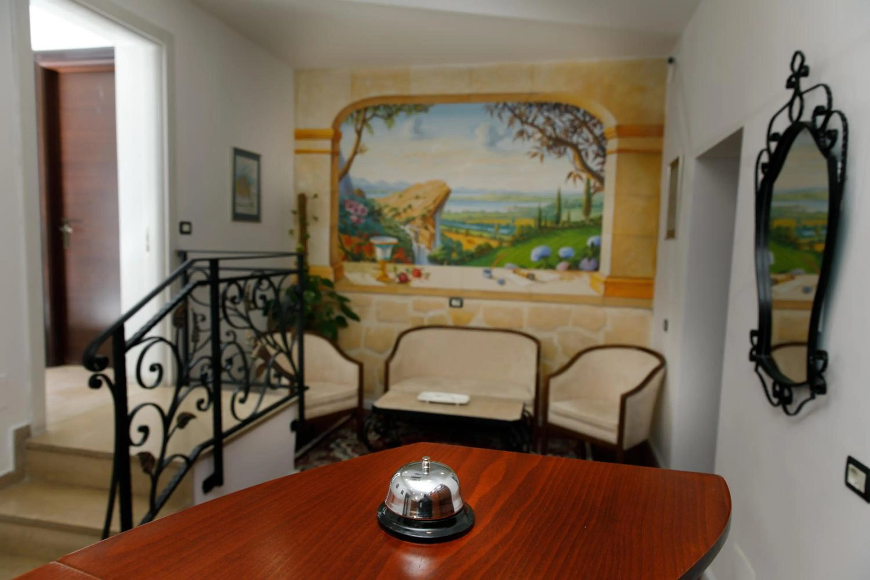 Seating area in City 5 Hotel