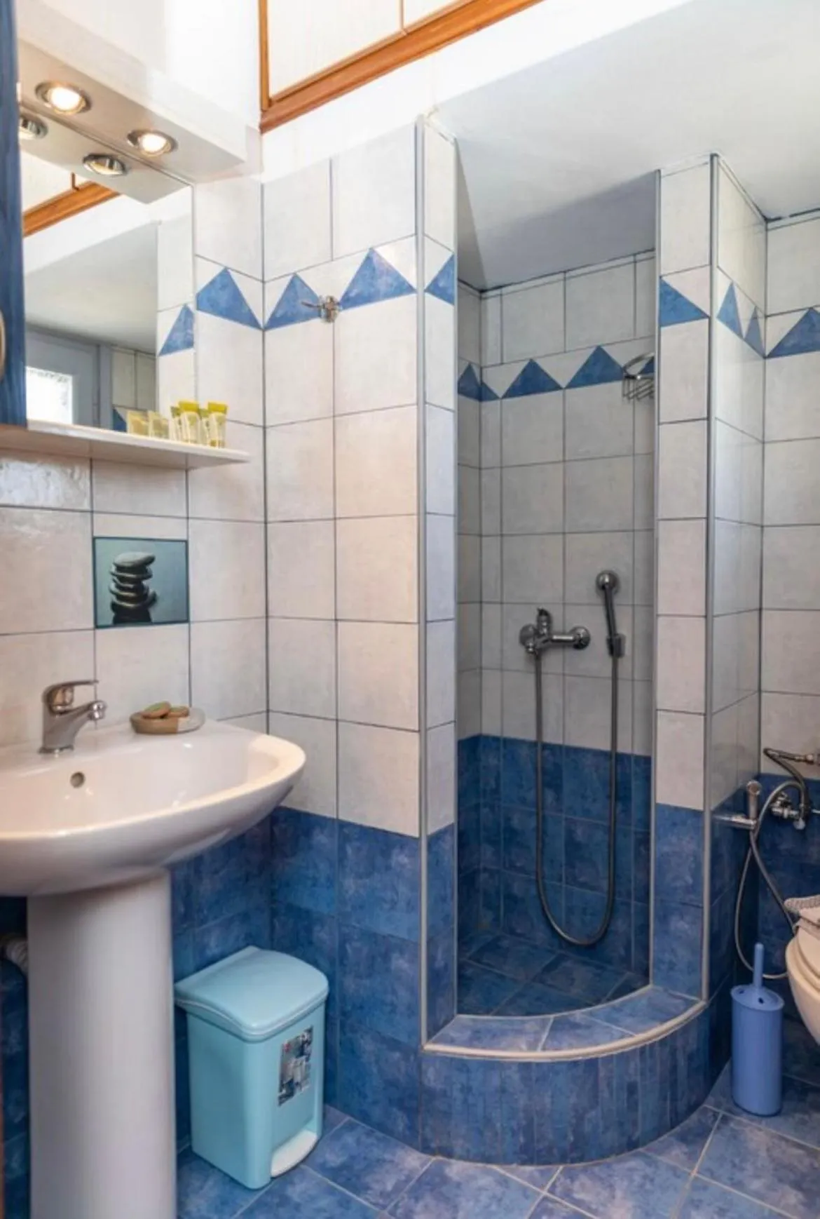 Bathroom in VILLAGE LIANA MAROULI KASTRAKI