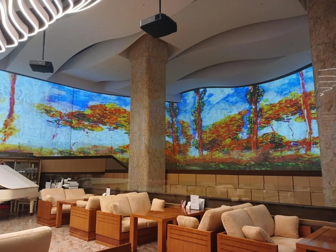 Lounge or bar in Songdo Central Park Hotel