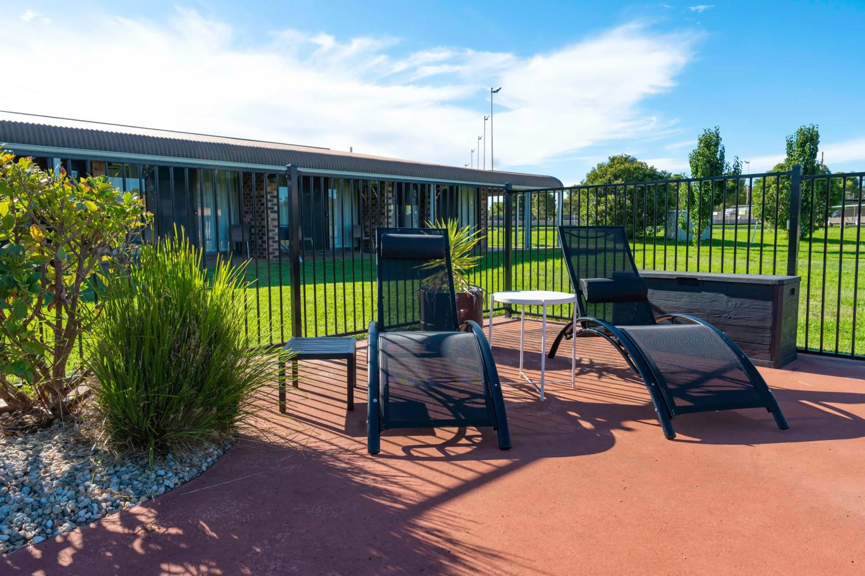 Patio in Club Inn Motel