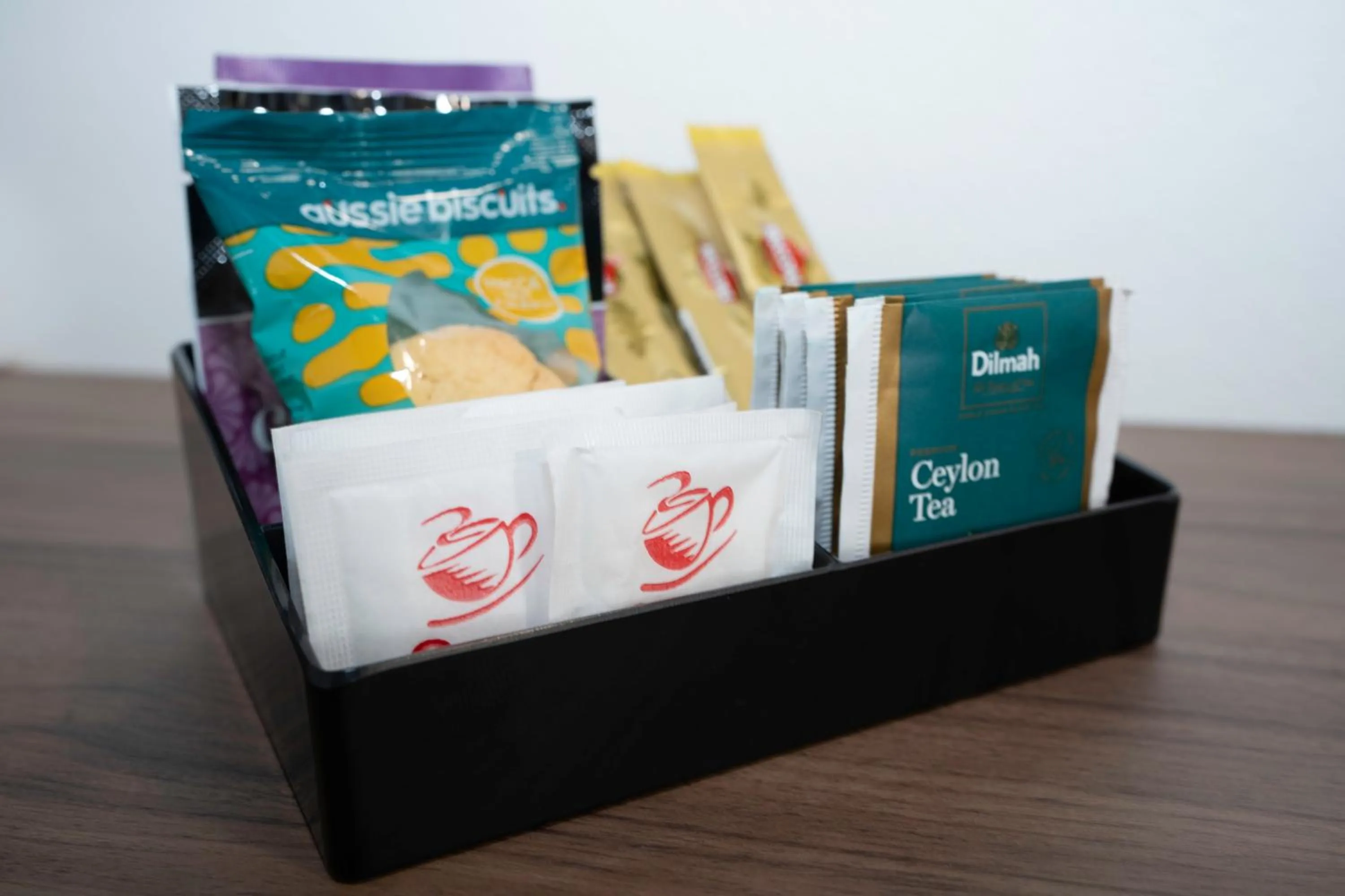 Coffee/tea facilities in Club Inn Motel