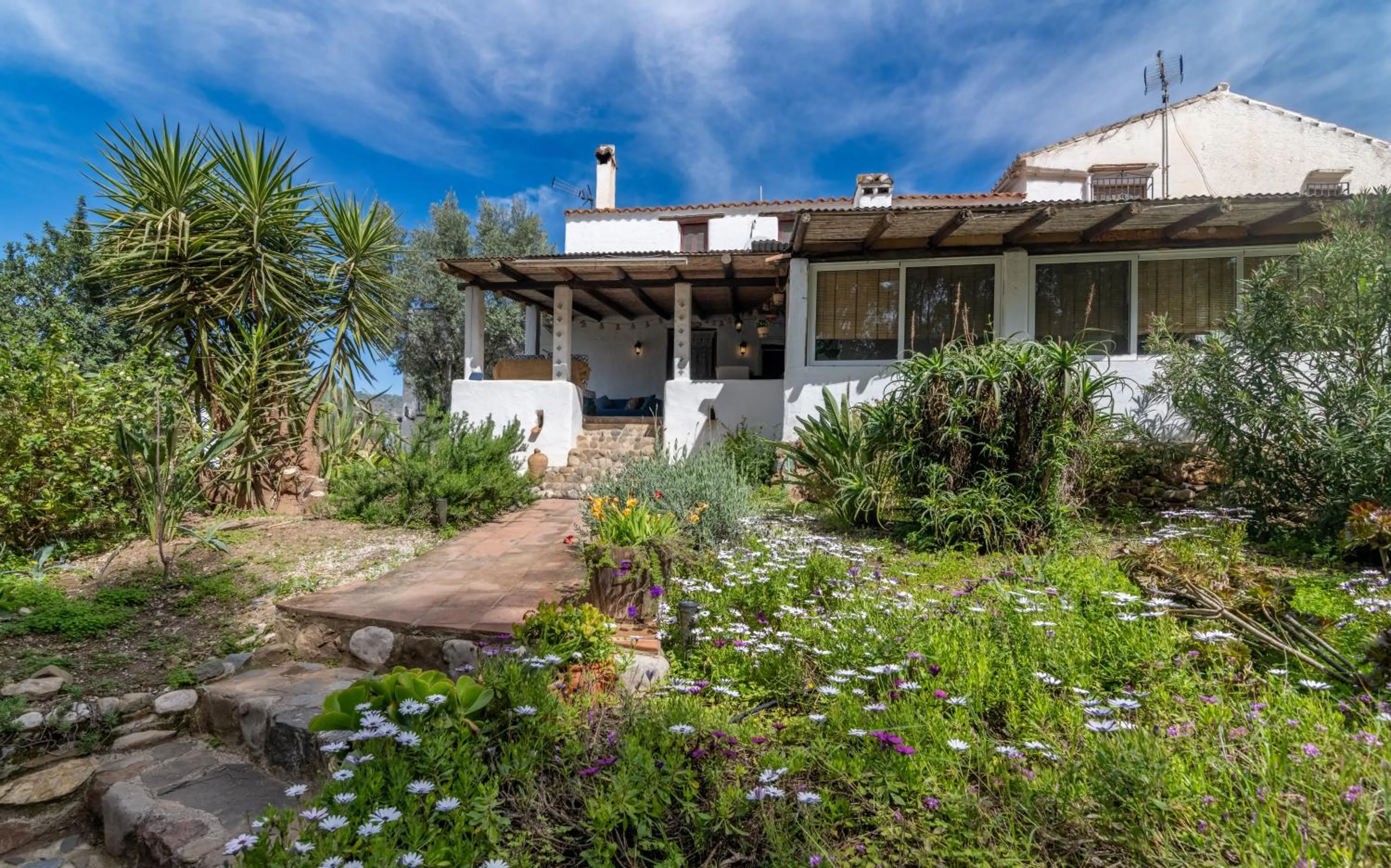 Finca el Agua da Vida (Los Eucaliptos & Los Olivos)