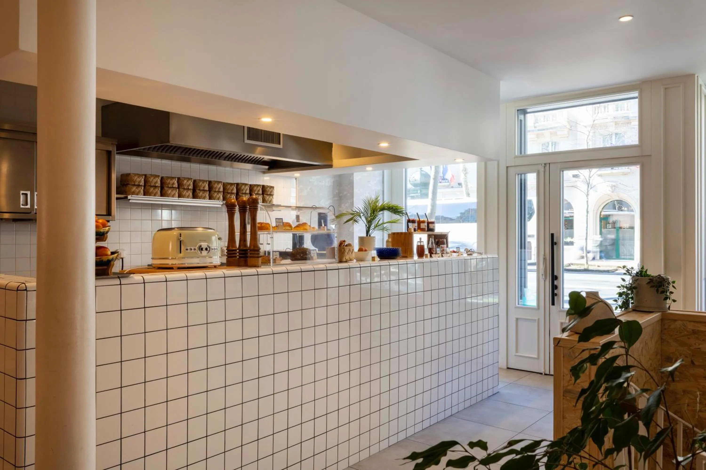 Breakfast in Hotel Locomo - Gare de Lyon Bastille