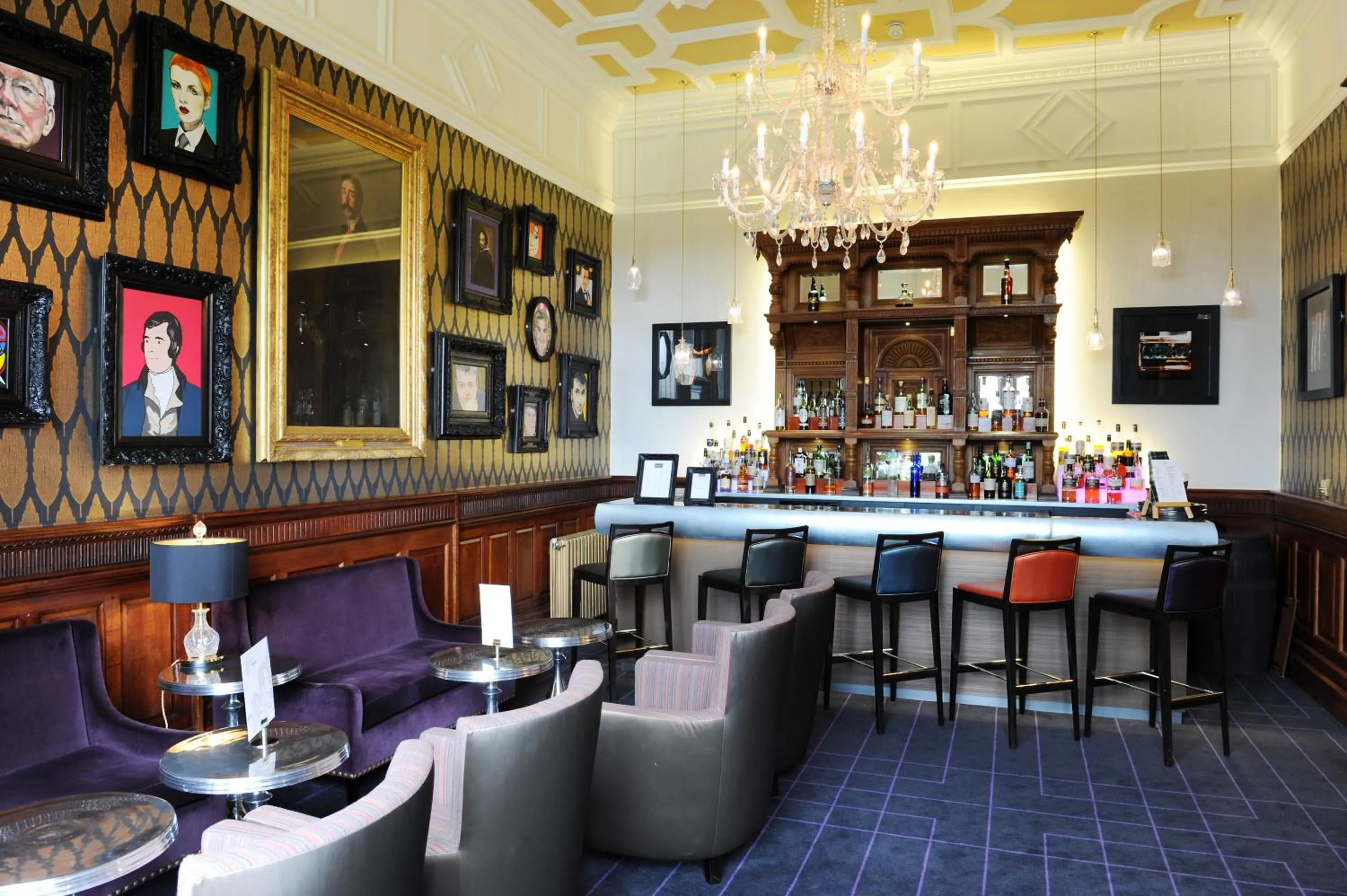 Lounge or bar in Ardoe House Hotel & Spa
