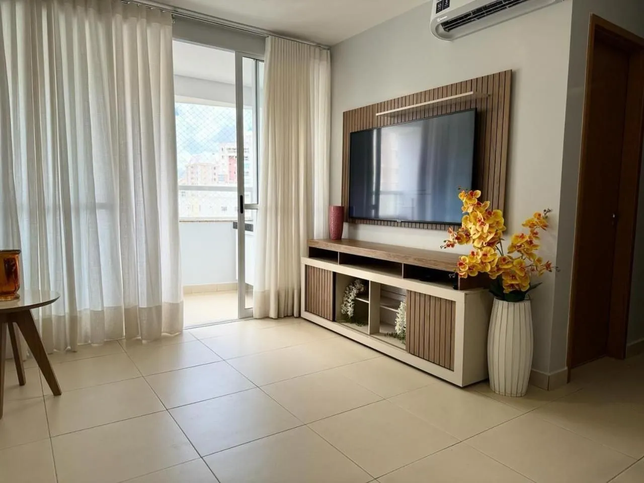 Living room in Seu Refúgio Perfeito no alto do Bueno